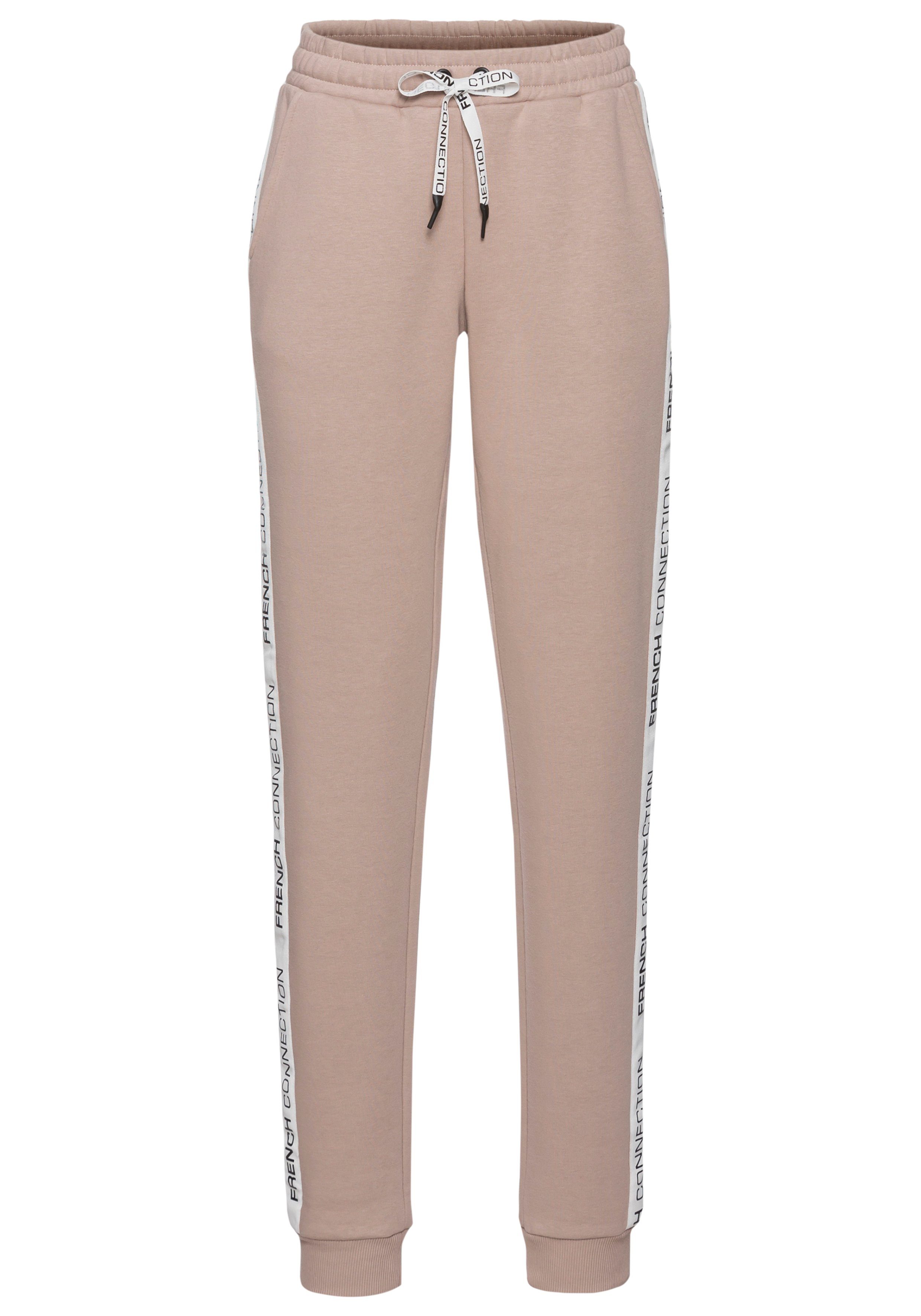 French Connection Sweatbroek met zij contraststrepen en logo-print