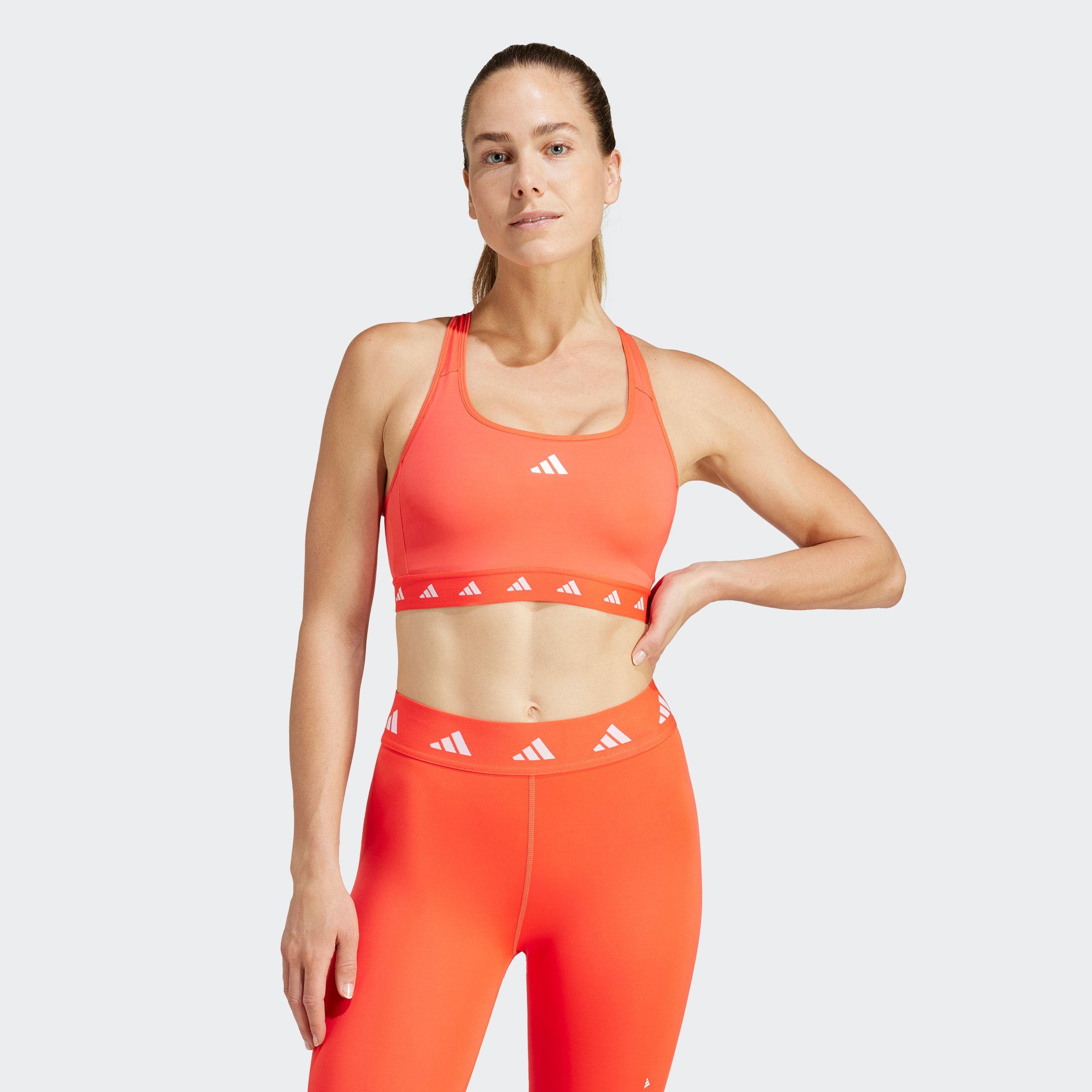 Adidas Performance Sport-bh POWERREACT TRAINING MEDIUM-SUPPORT TECHFIT (1-delig)