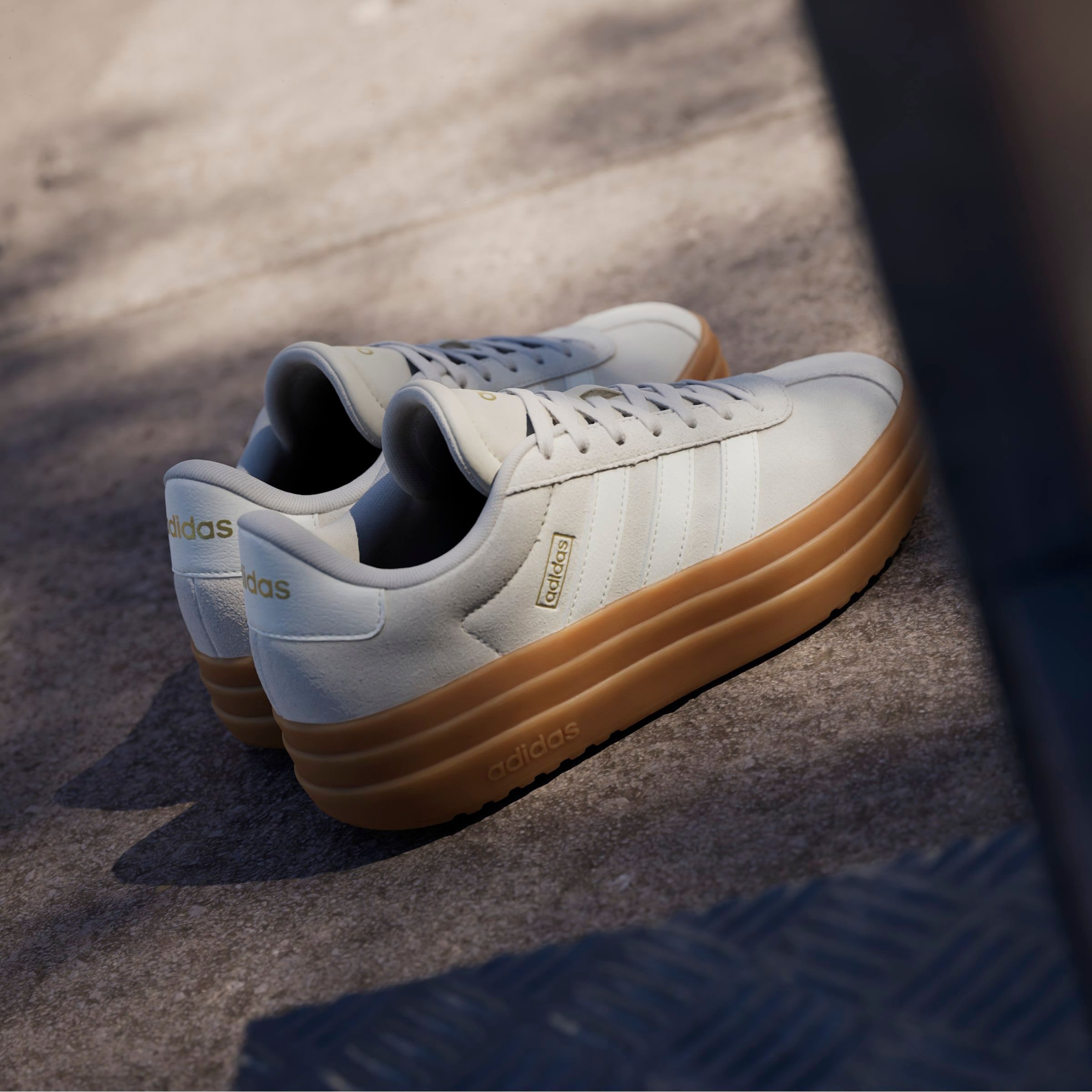 adidas Sportswear Sneakers VL COURT BOLD Design in de voetsporen van de adidas Gazelle Bold