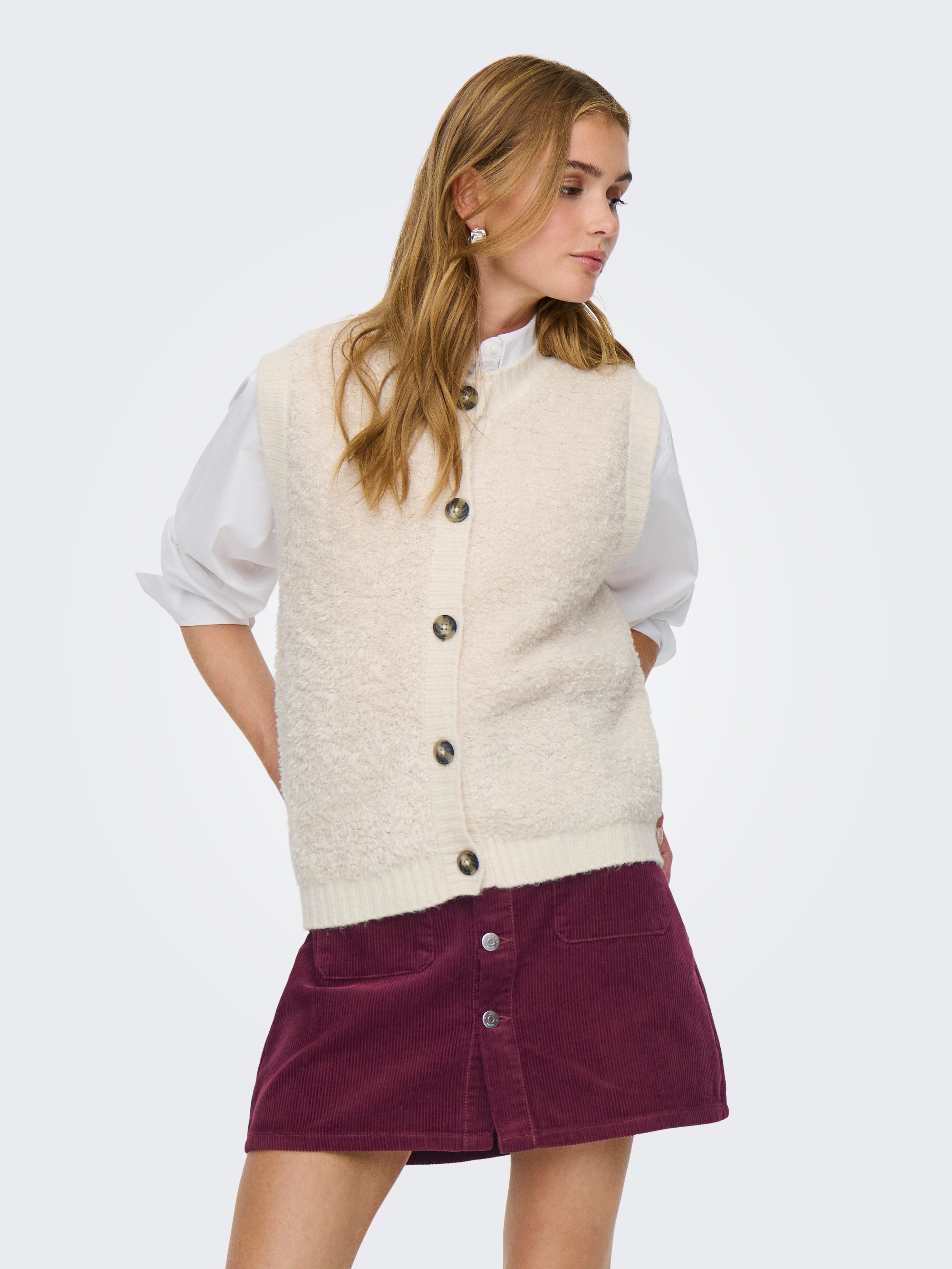 JDY Mouwloos vest JDYEIRA LIFE S/L O-NECK BUTTON VEST KNT