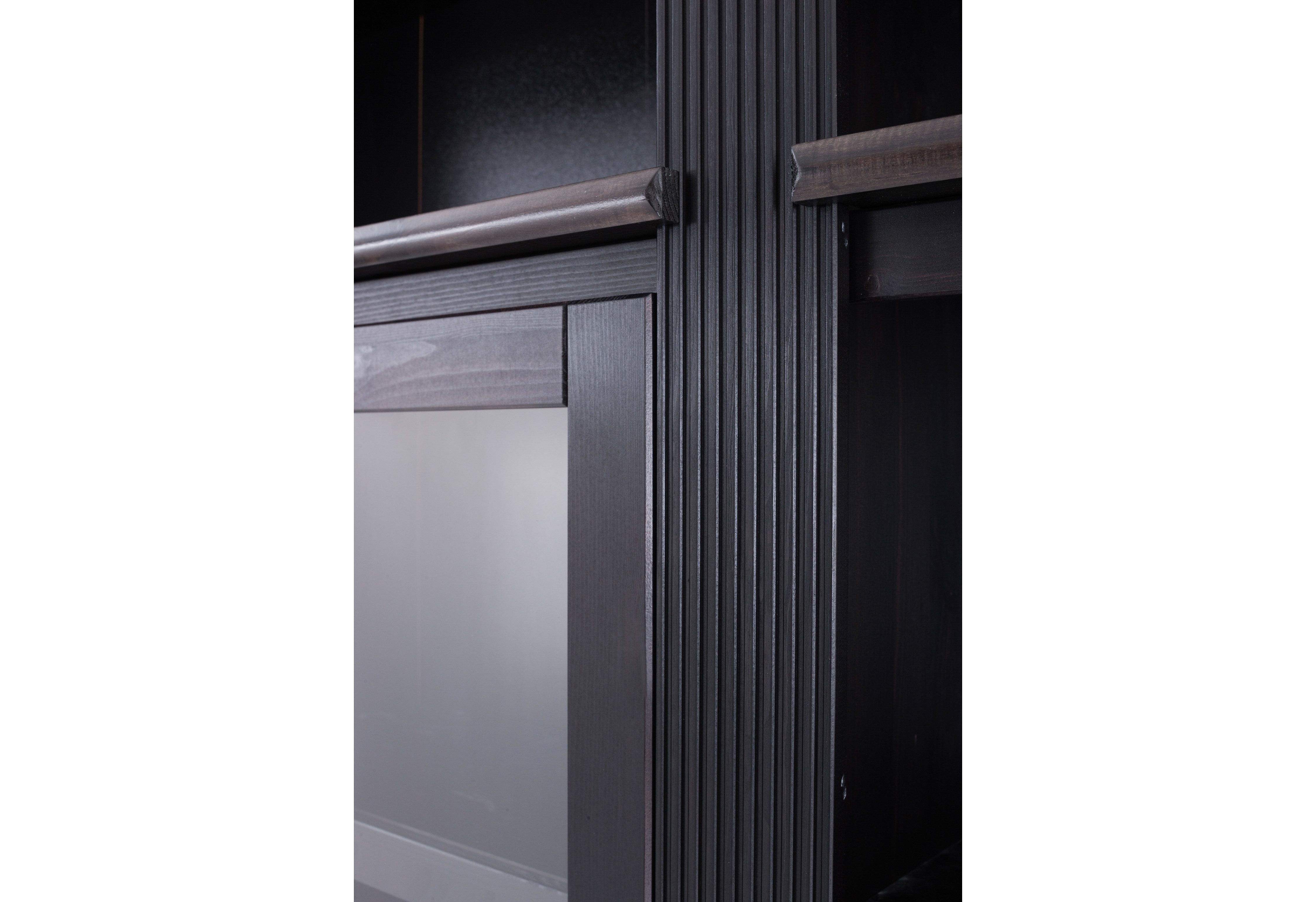 Home affaire Kastenwand Bergen van mooi massief grenenhout, breedte 255 cm (1 stuk)