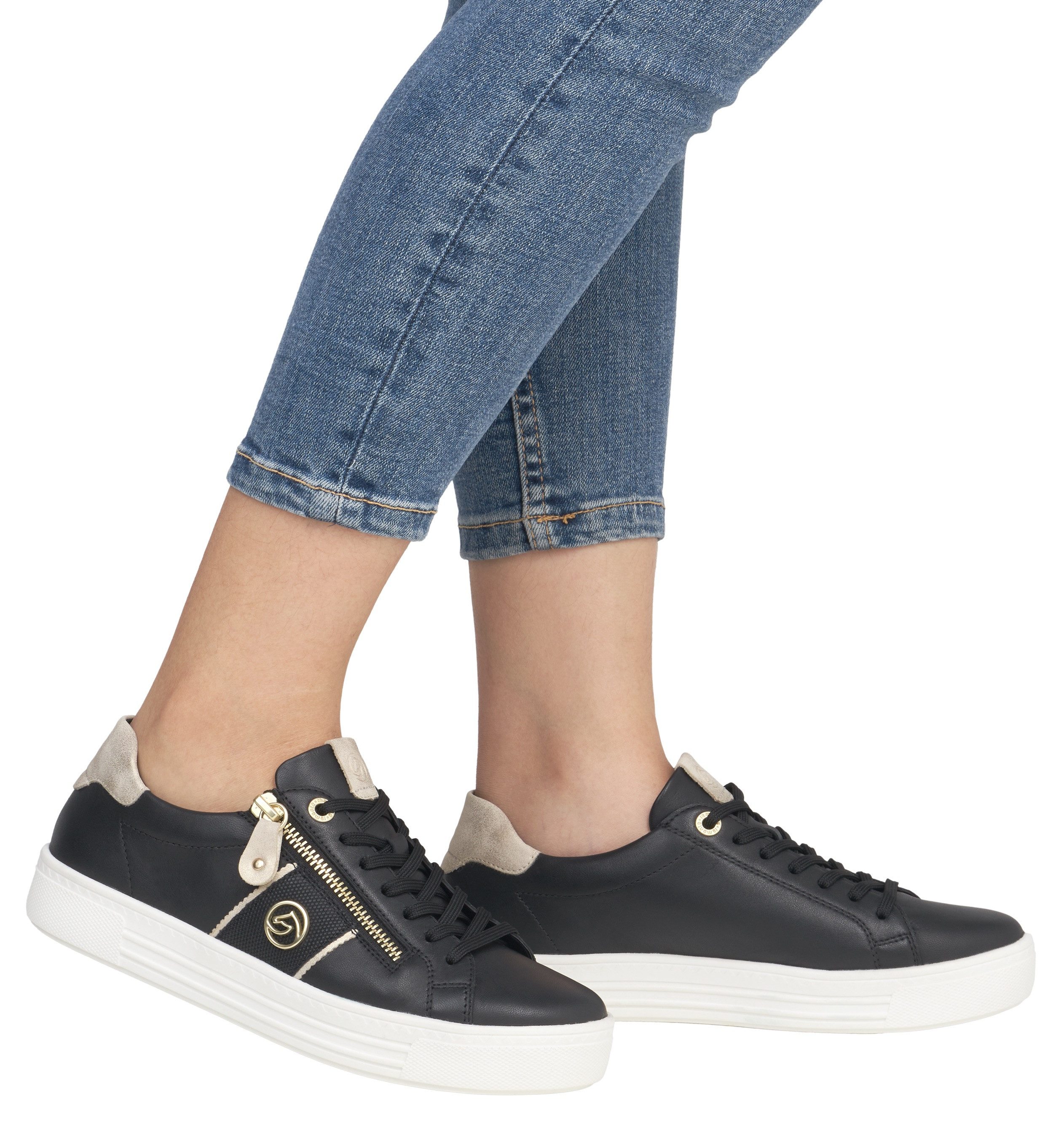 Remonte Plateausneakers , vrijetijdsschoen, lage schoen, veterschoen, uitneembare zachte inlegzool