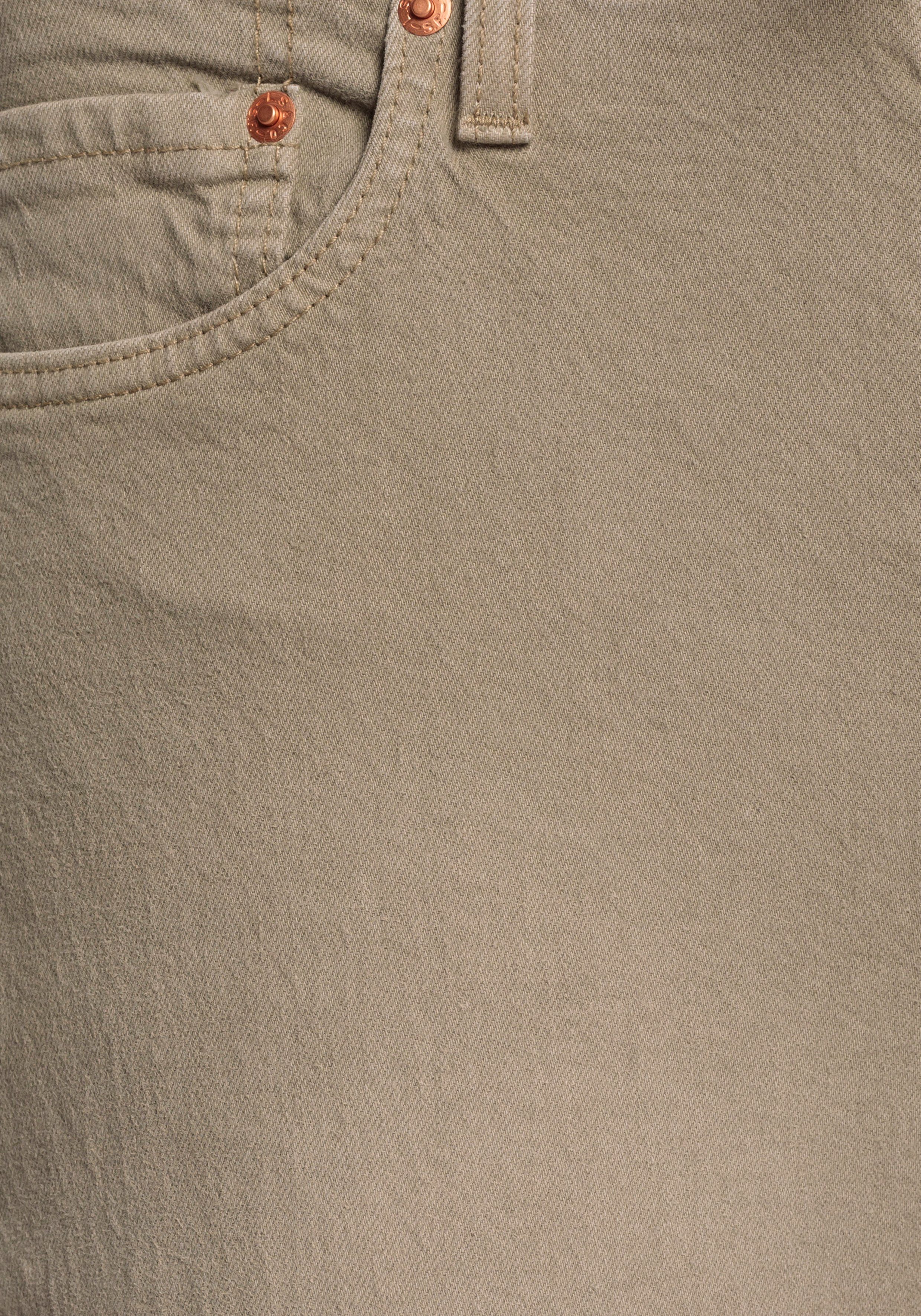 Levi's® Slim fit jeans 511 SLIM met een grote logo-badge