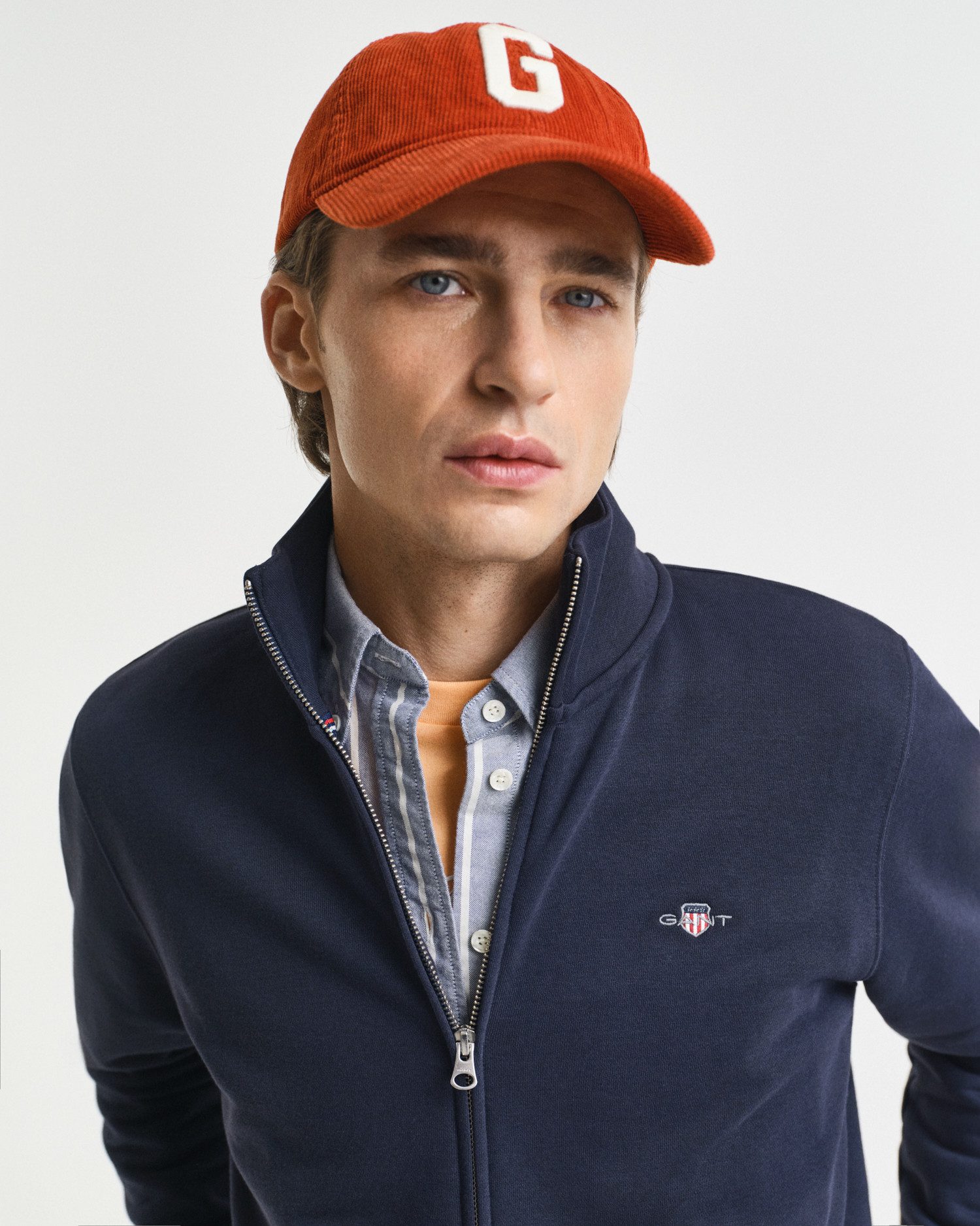 Gant Sweatvest REG SHIELD FULL ZIP SWEAT met logoborduursel op borsthoogte