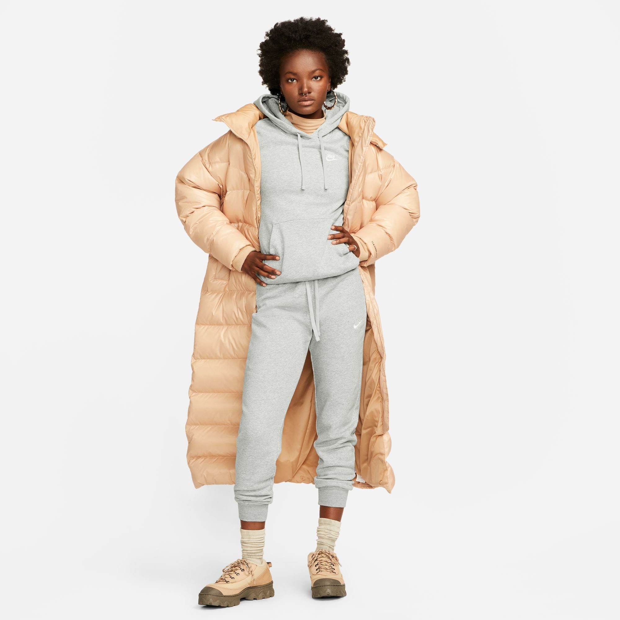 Nike Sportswear Joggingbroek Club Fleece Women's Mid-Rise Slim Joggers