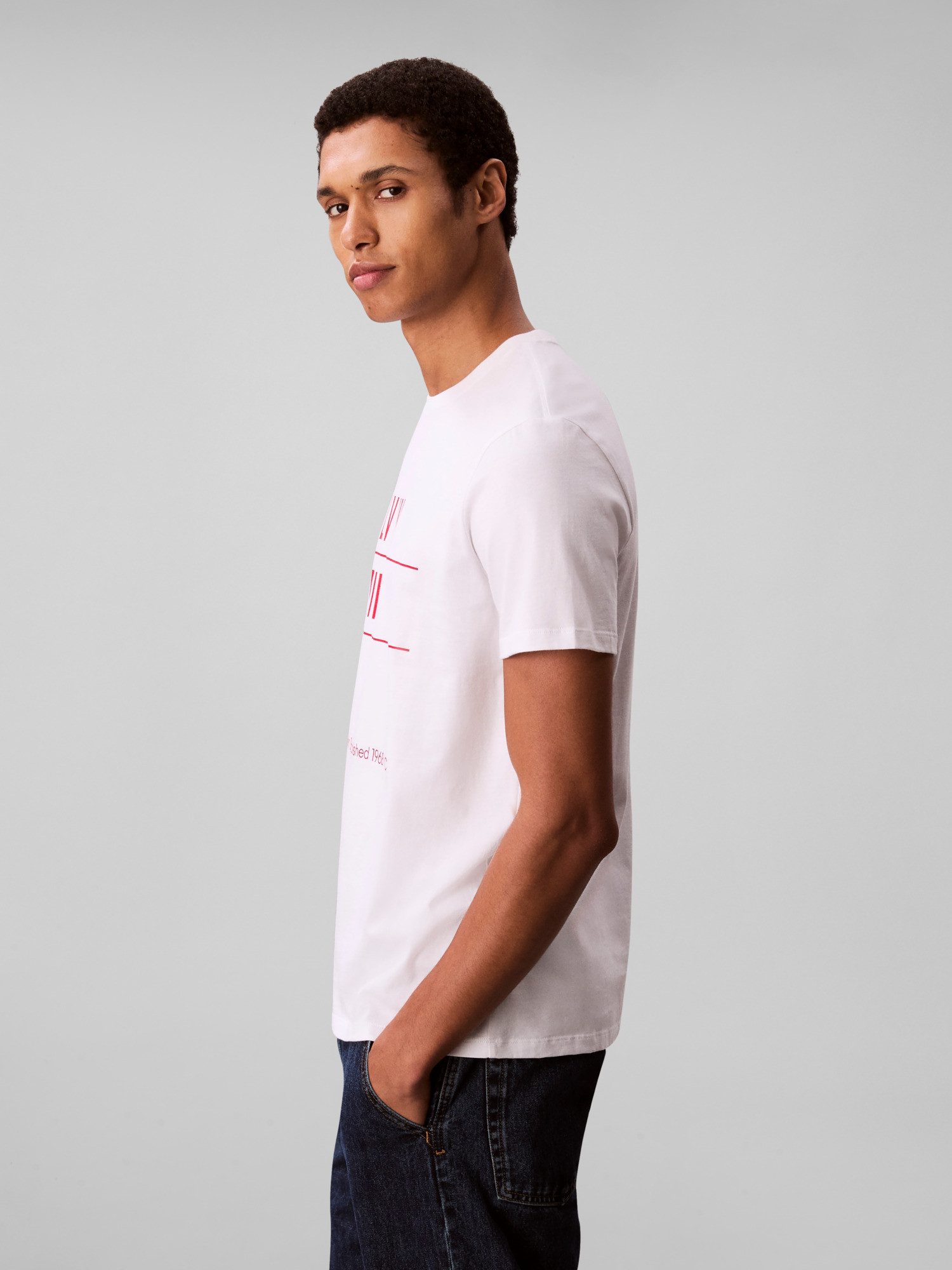 Calvin Klein T-shirt