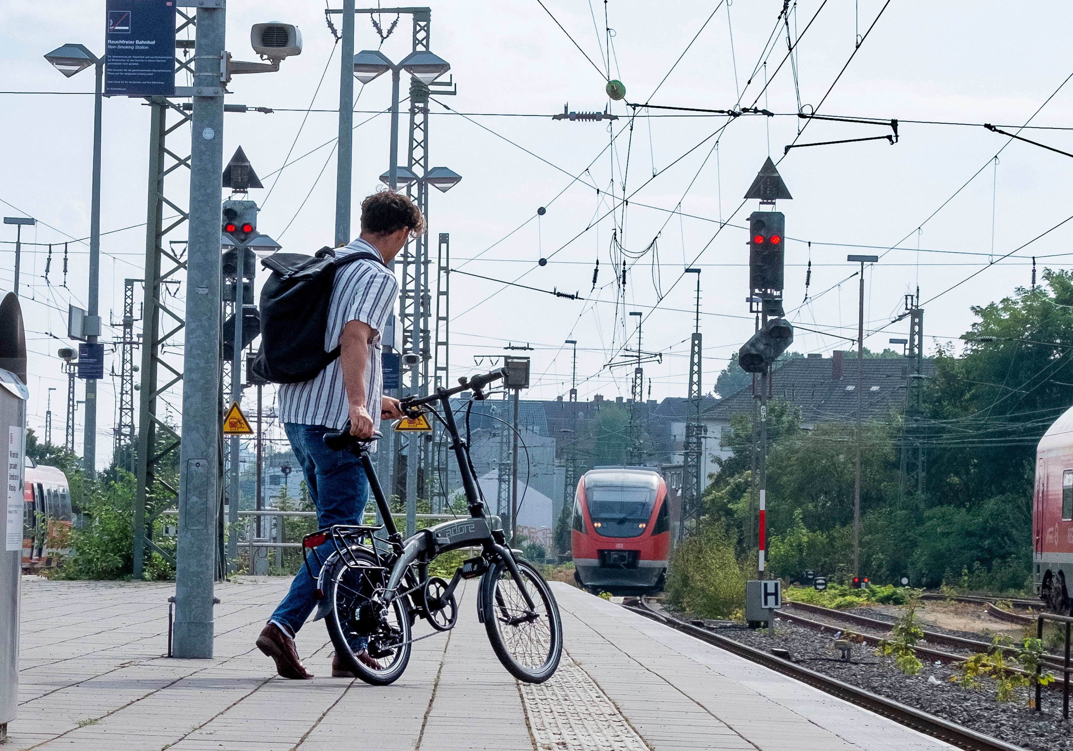 Adore E-bike Cologne Pedelec, elektrische fiets voor dames en heren