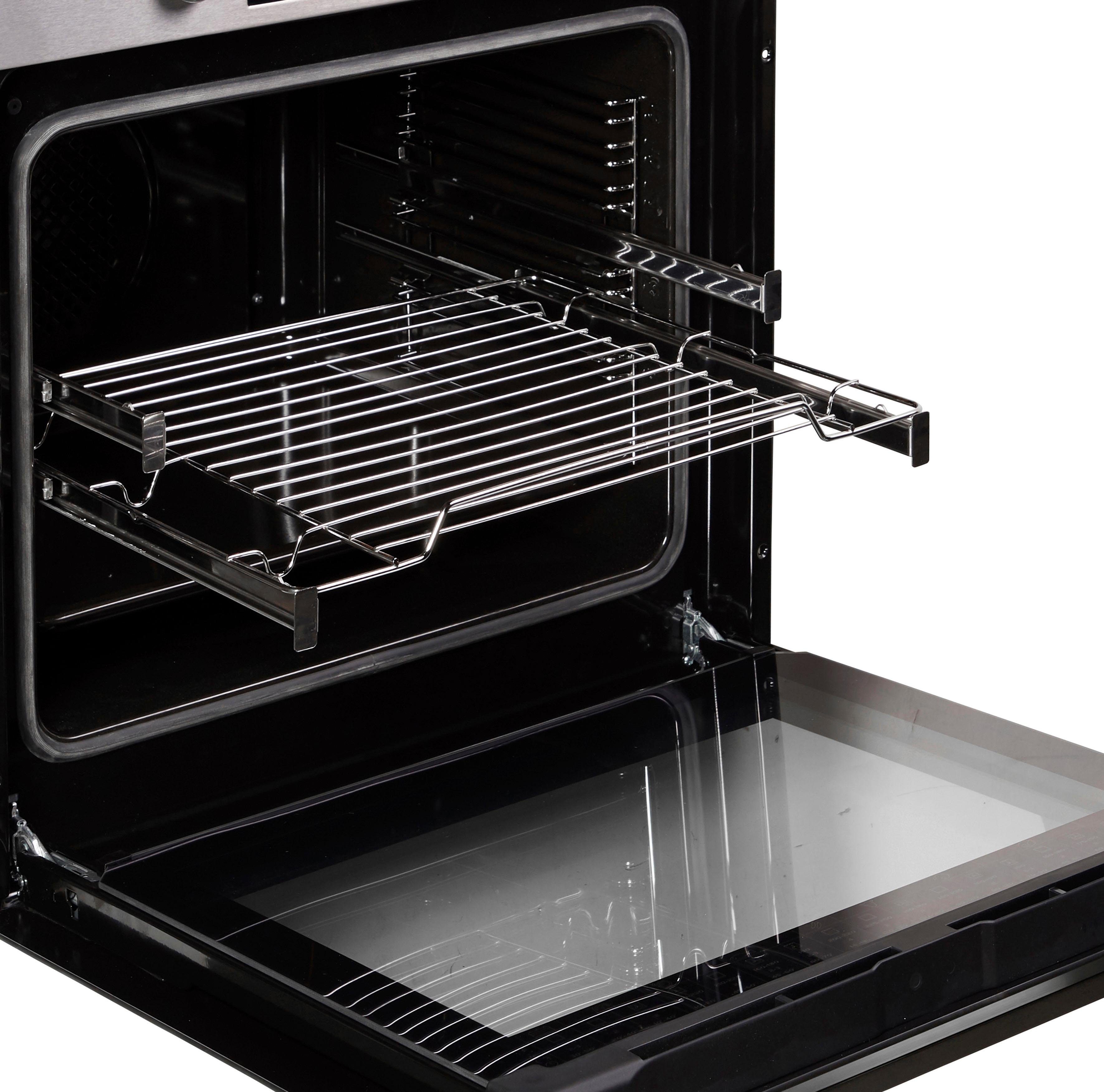 Amica Inbouwoven EBX 944 620 E Extra grote oven met 2 uittrekelementen, bakplaten glijden veilig uit.