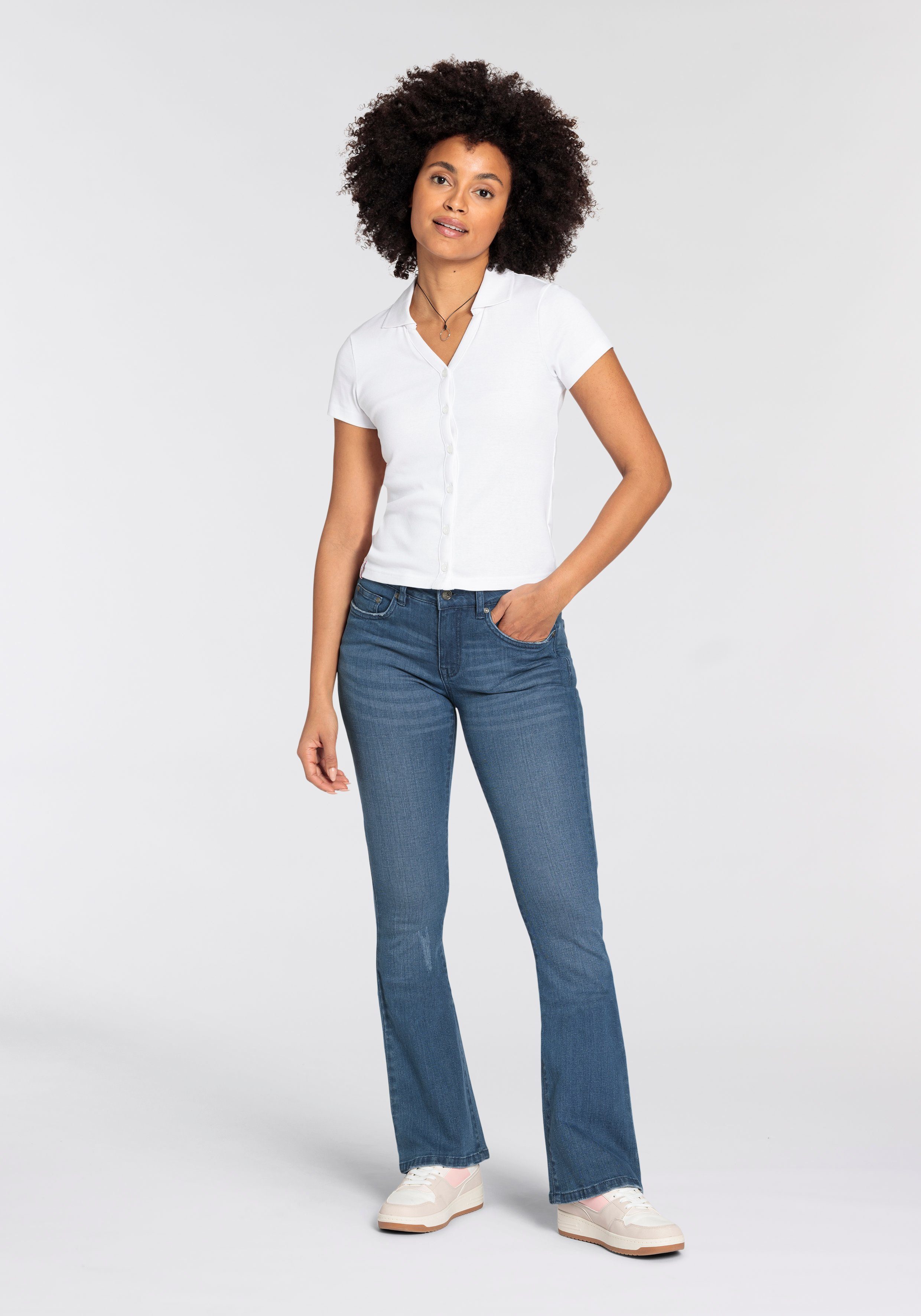 KangaROOS 5-pocket jeans uitlopende pijp, used-wassing, normale taillehoogte
