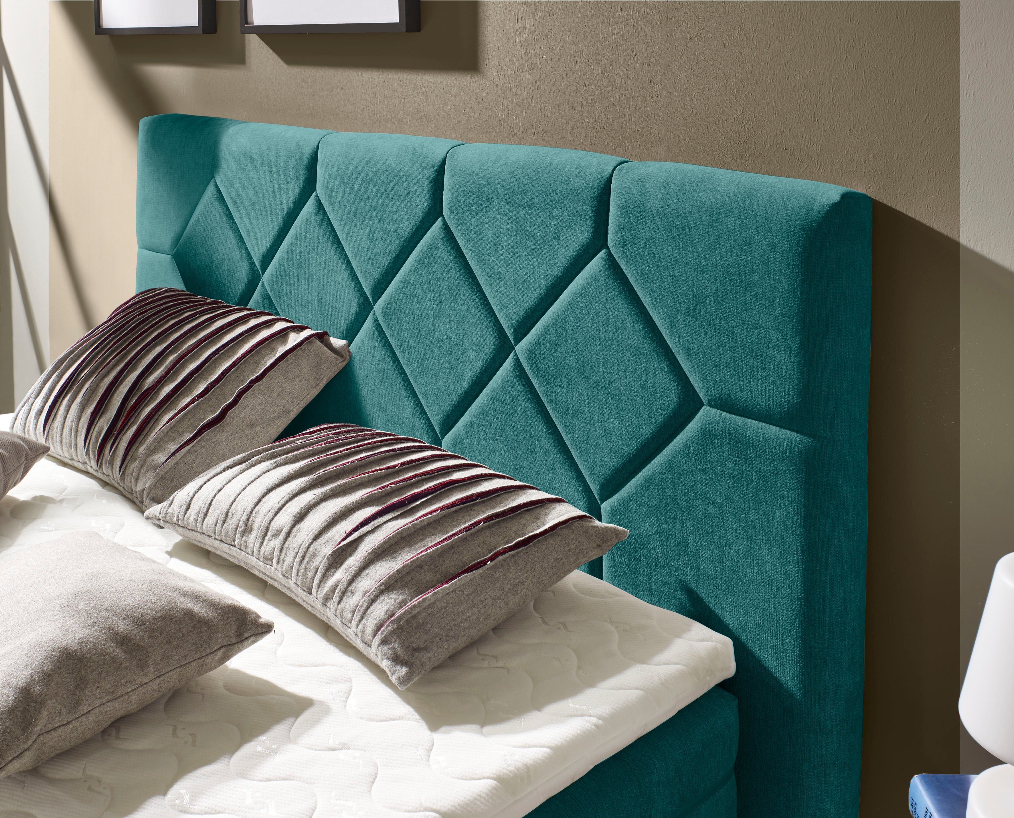 Places of Style Boxspring Atlanta inclusief topmatras en bedkist