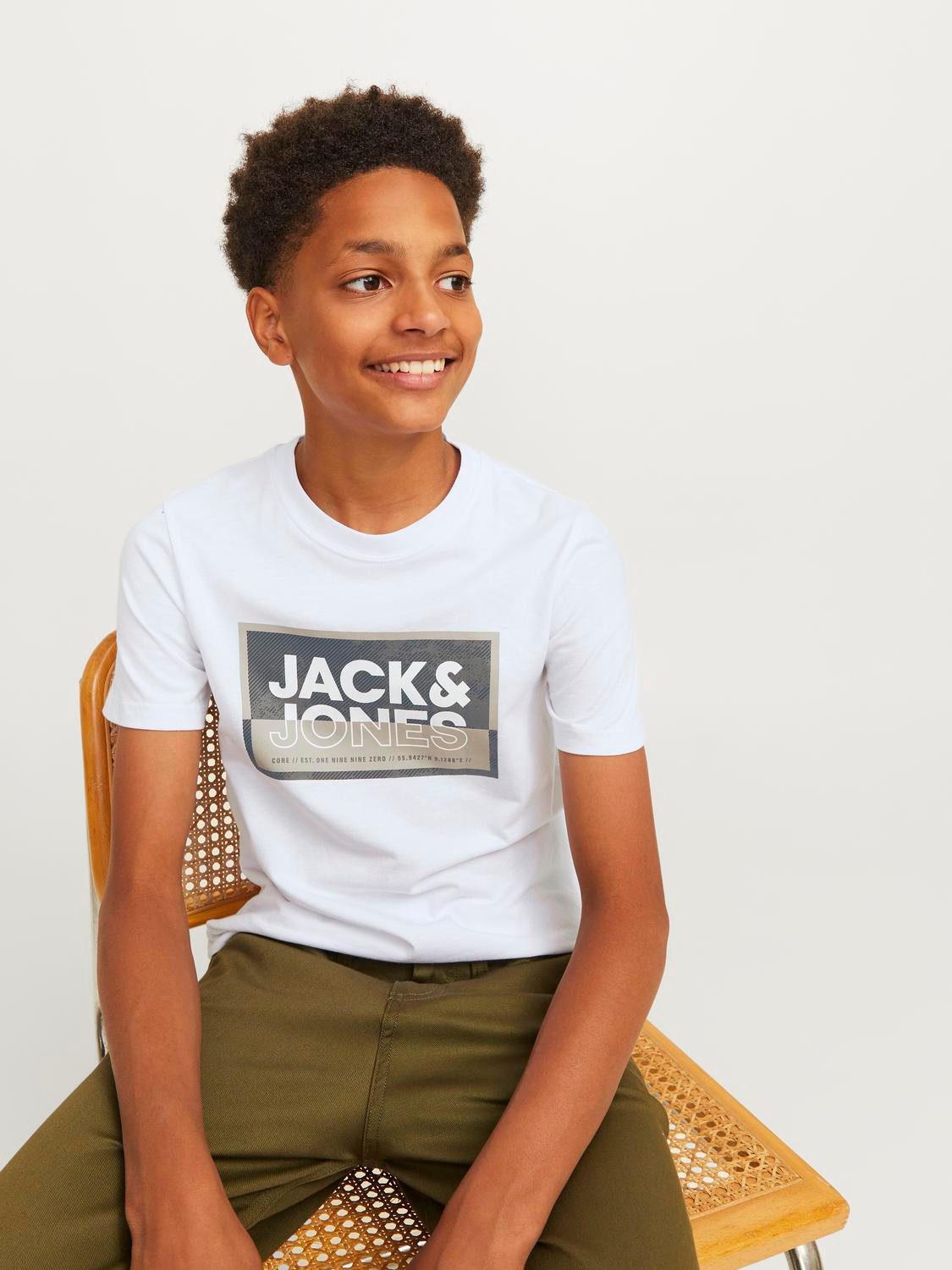 Jack & Jones Junior T-shirt JCOLOGAN SS24/25 TEE SS CREW NECK SS JNR