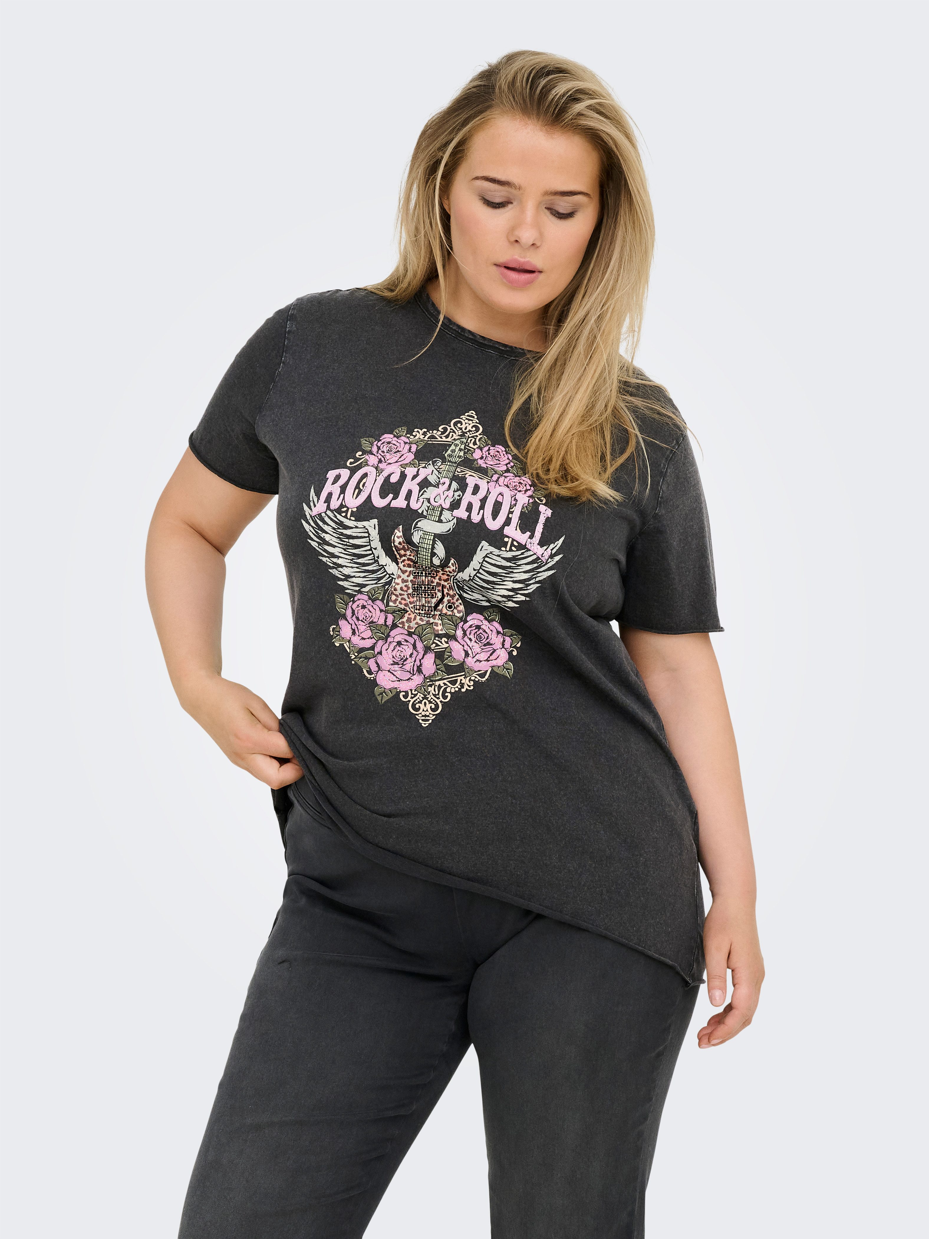 ONLY CARMAKOMA T-shirt CARLUCY LIFE REG S/S TOP JRS NOOS