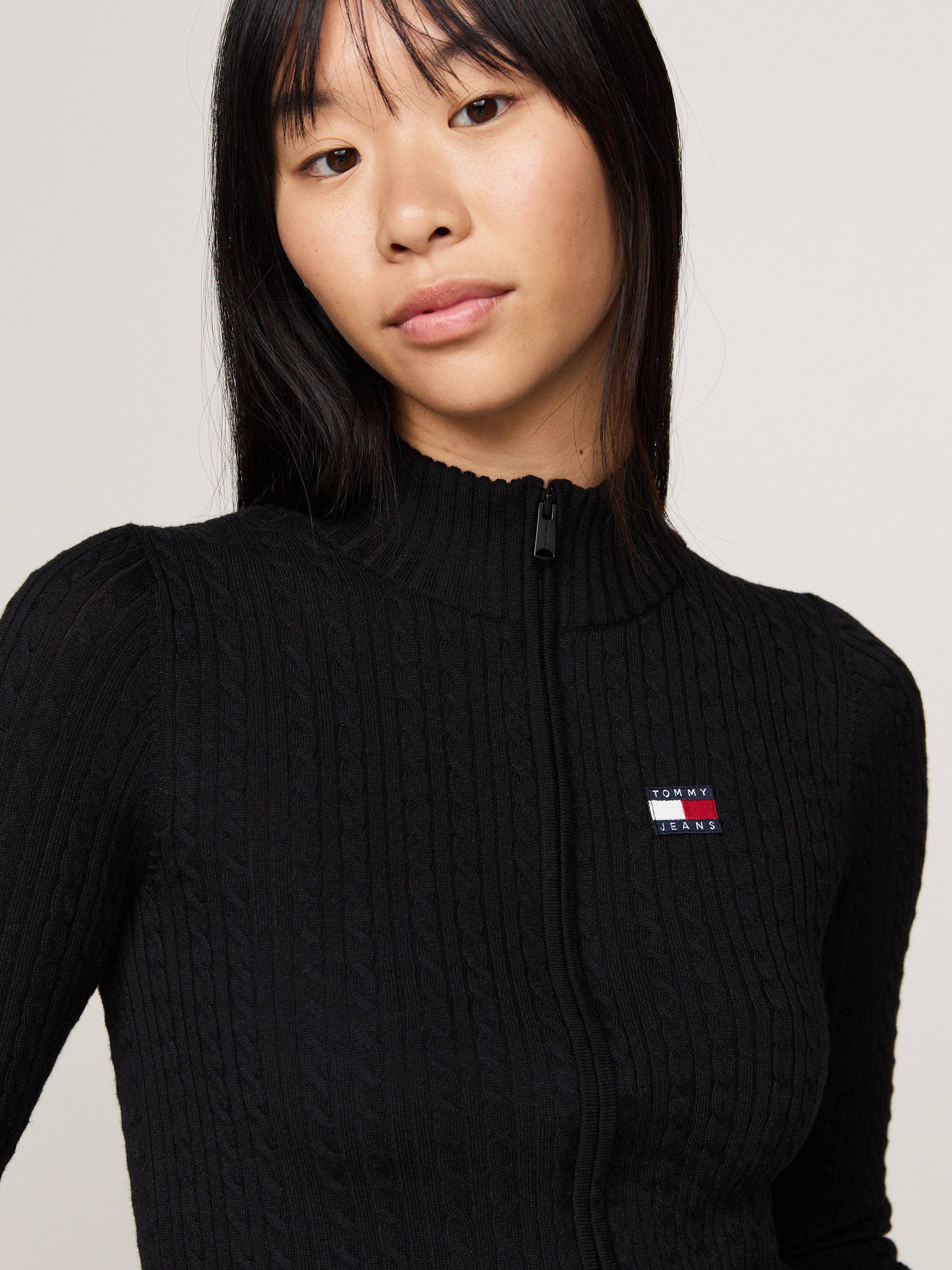 TOMMY JEANS Vest TJW ZIP-THRU CABLE CARDIGAN met kabelpatroon logo-badge