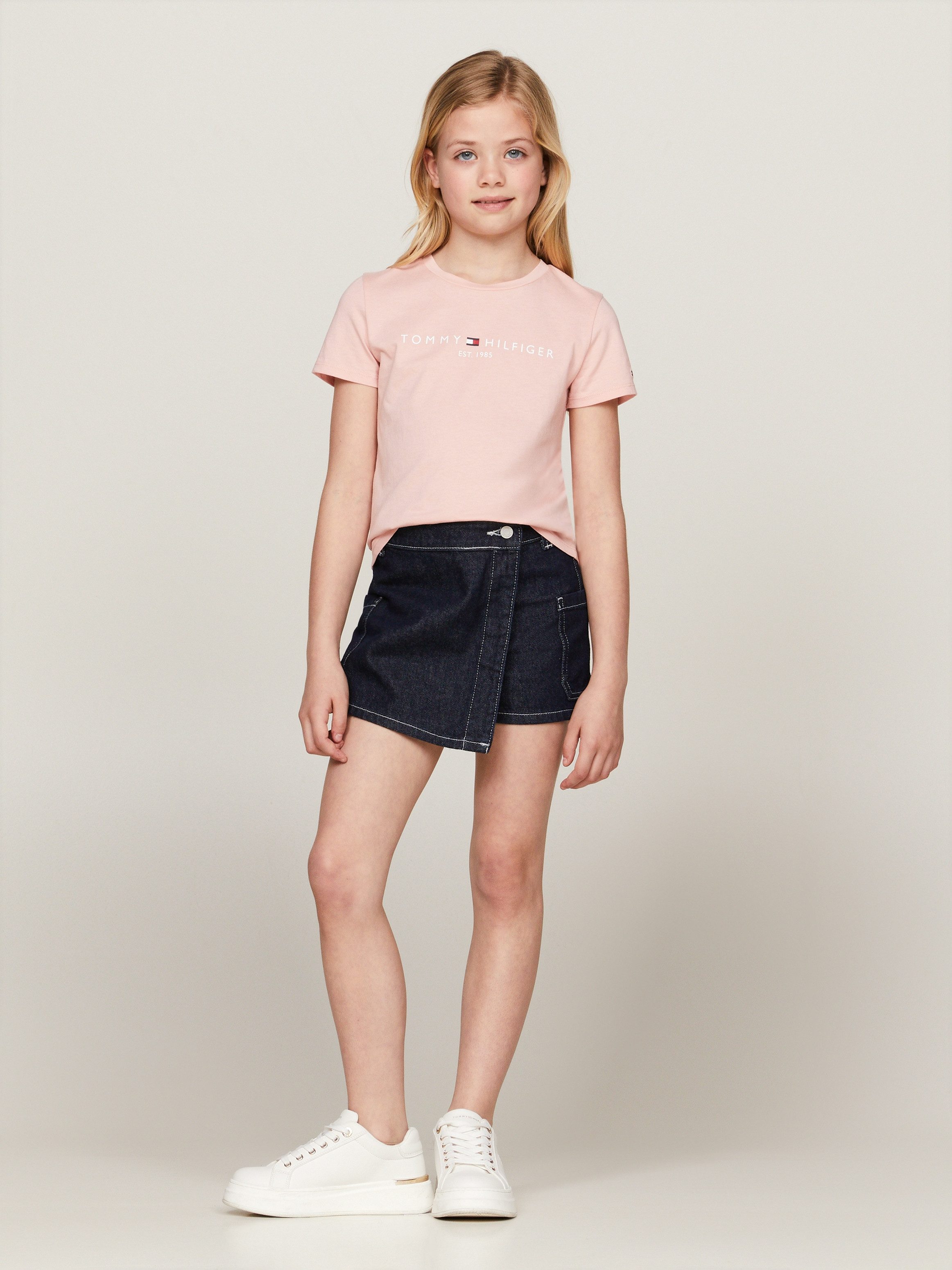 Tommy Hilfiger Shirt met korte mouwen ESSENTIAL TEE S/S met tommy hilfiger logo-opschrift (1-delig)