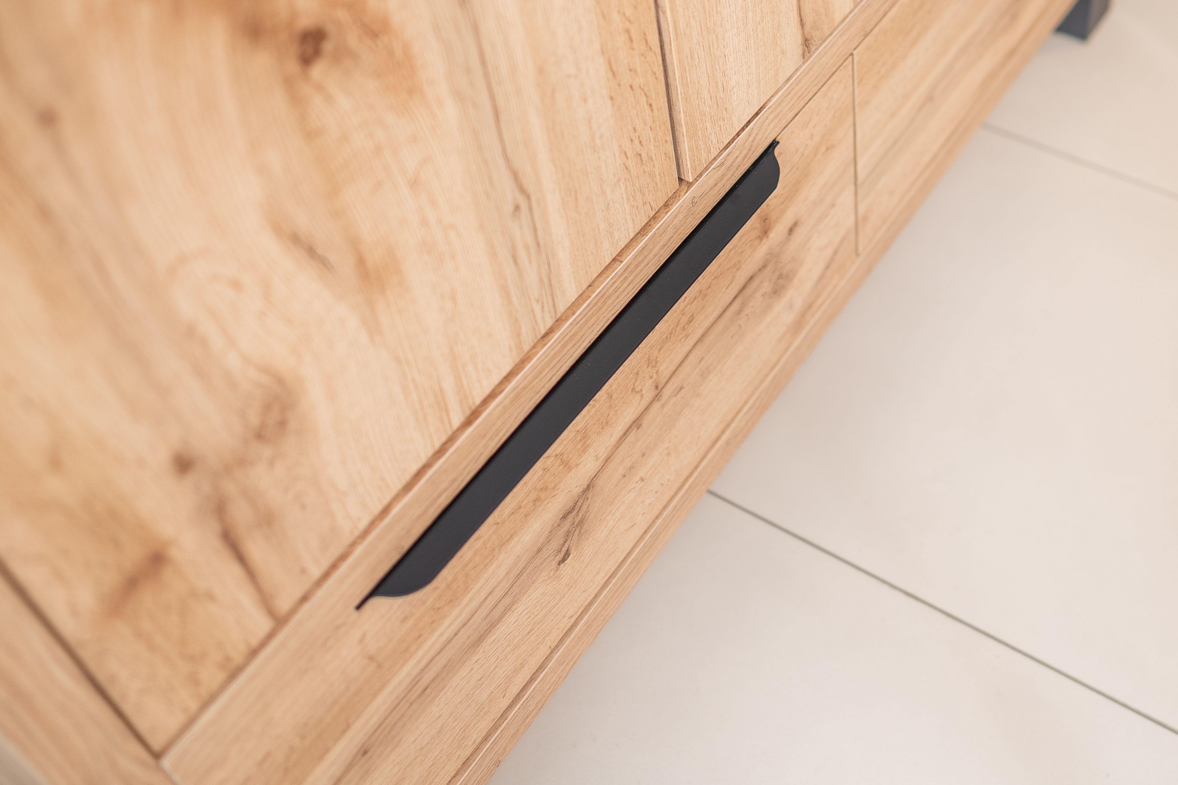 Home affaire Draaideurkast Bronne, breedte 145 cm, linnenkast inclusief binneninrichting