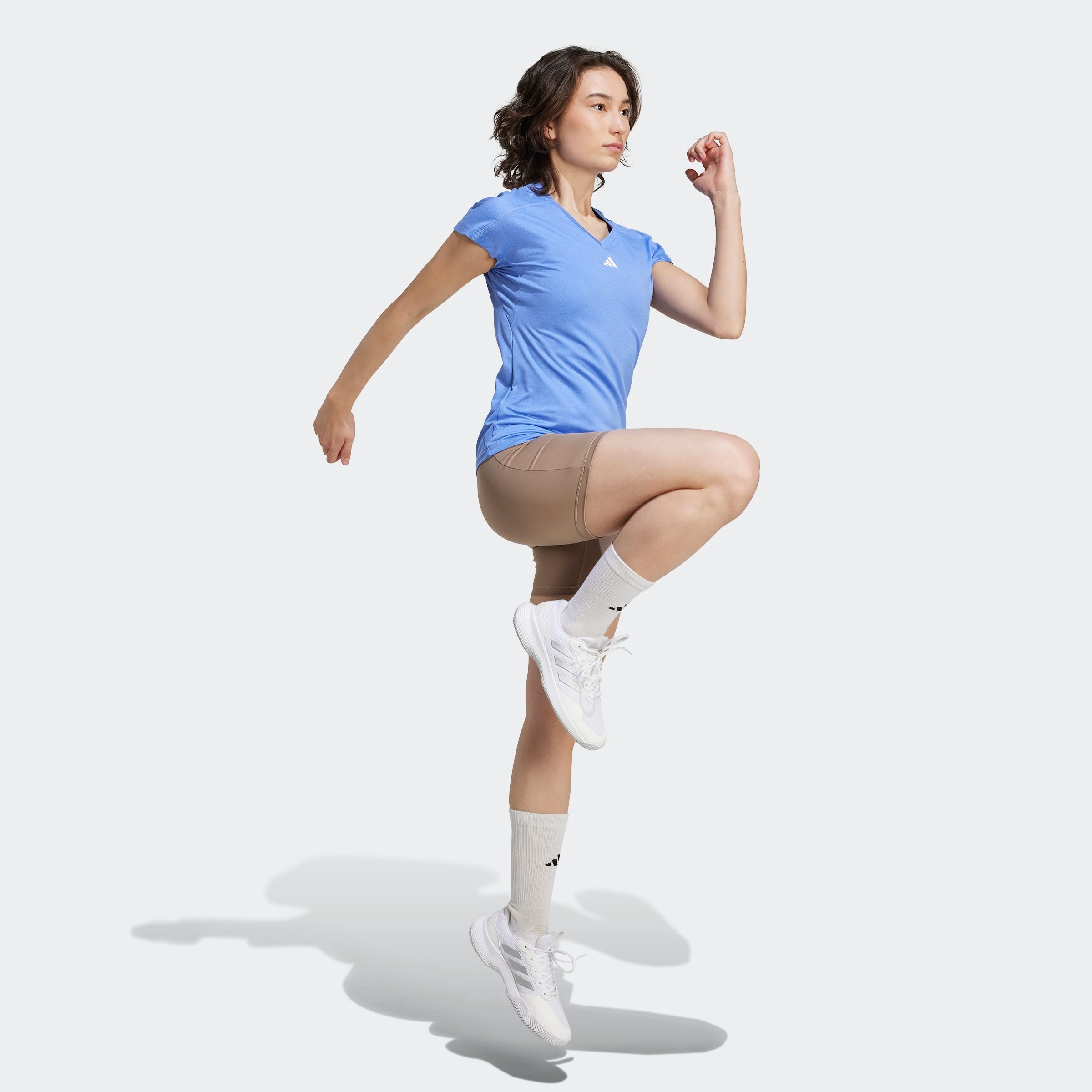adidas Performance T-shirt TR-ES MIN T Trainingsshirt, vochtabsorberend met V-hals
