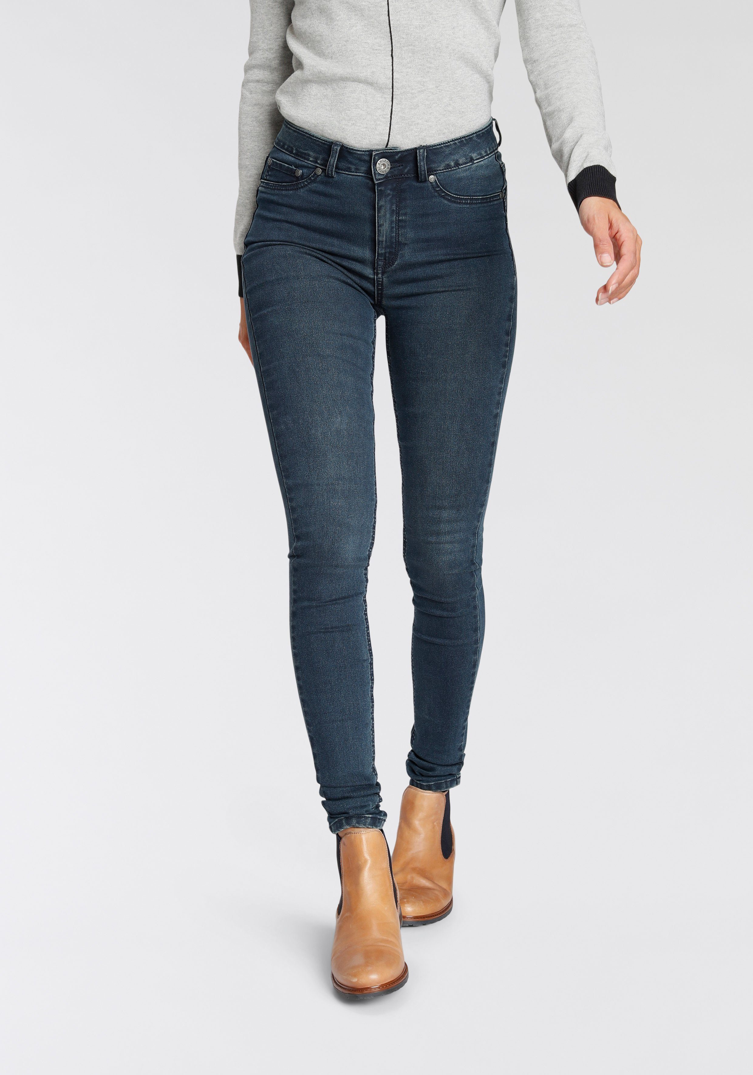 Arizona Skinny fit jeans Ultra Stretch skinny-fit, geaccentueerde taille, shaping-effect, high waist