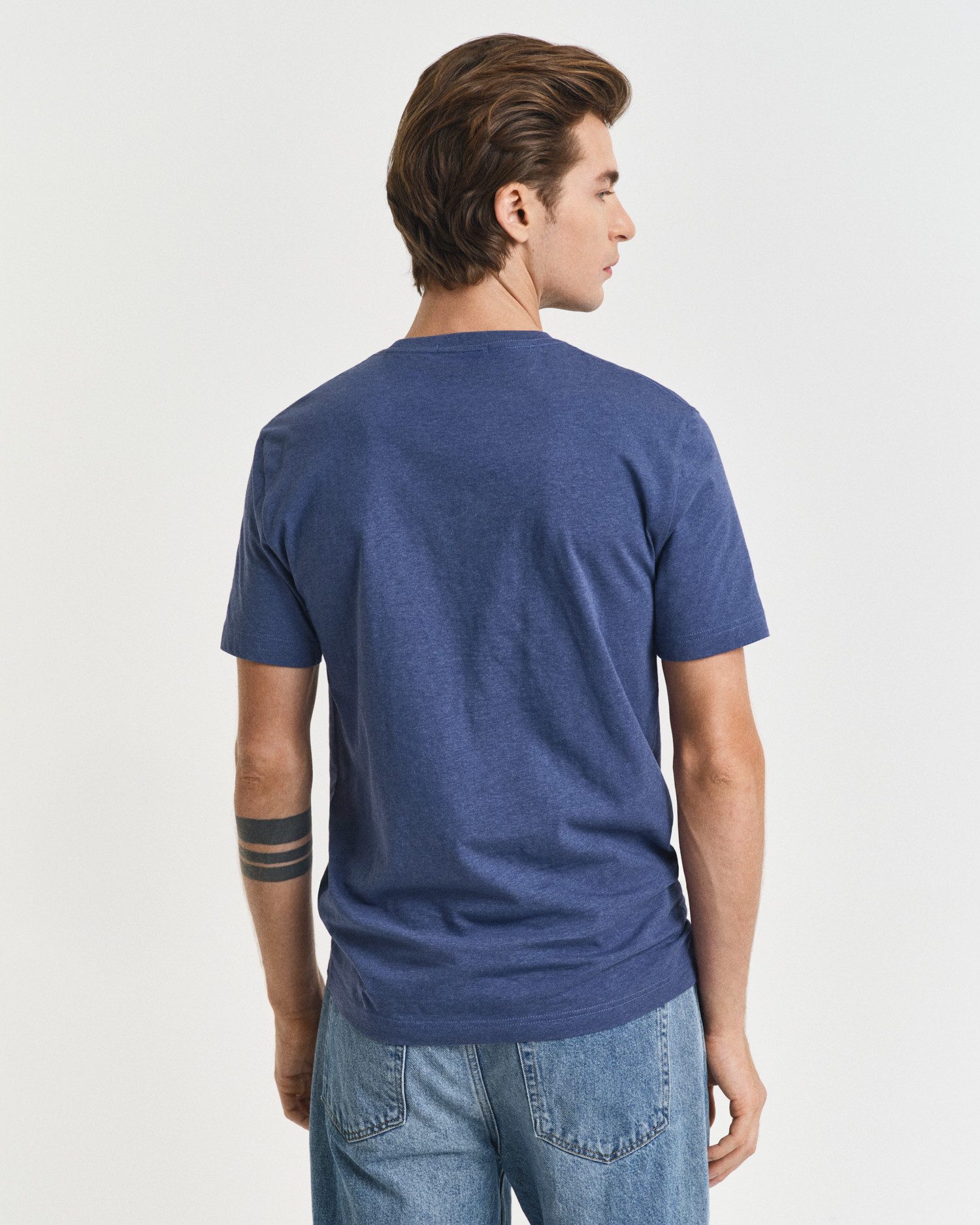 Gant T-shirt REG SHIELD SS T-SHIRT met logoborduursel op borsthoogte
