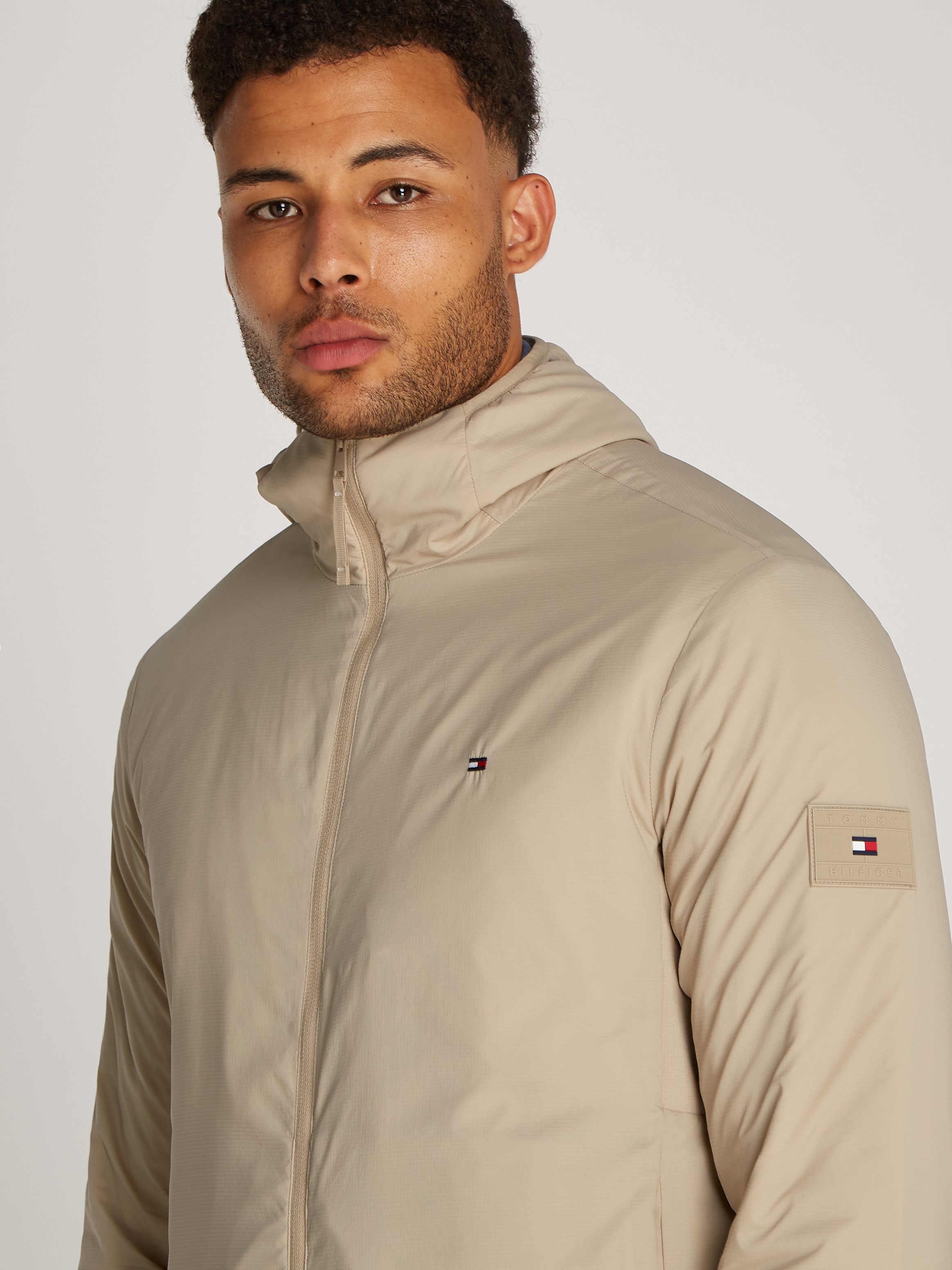 Tommy Hilfiger Kort jack TECH PACKABLE HOODED JACKET