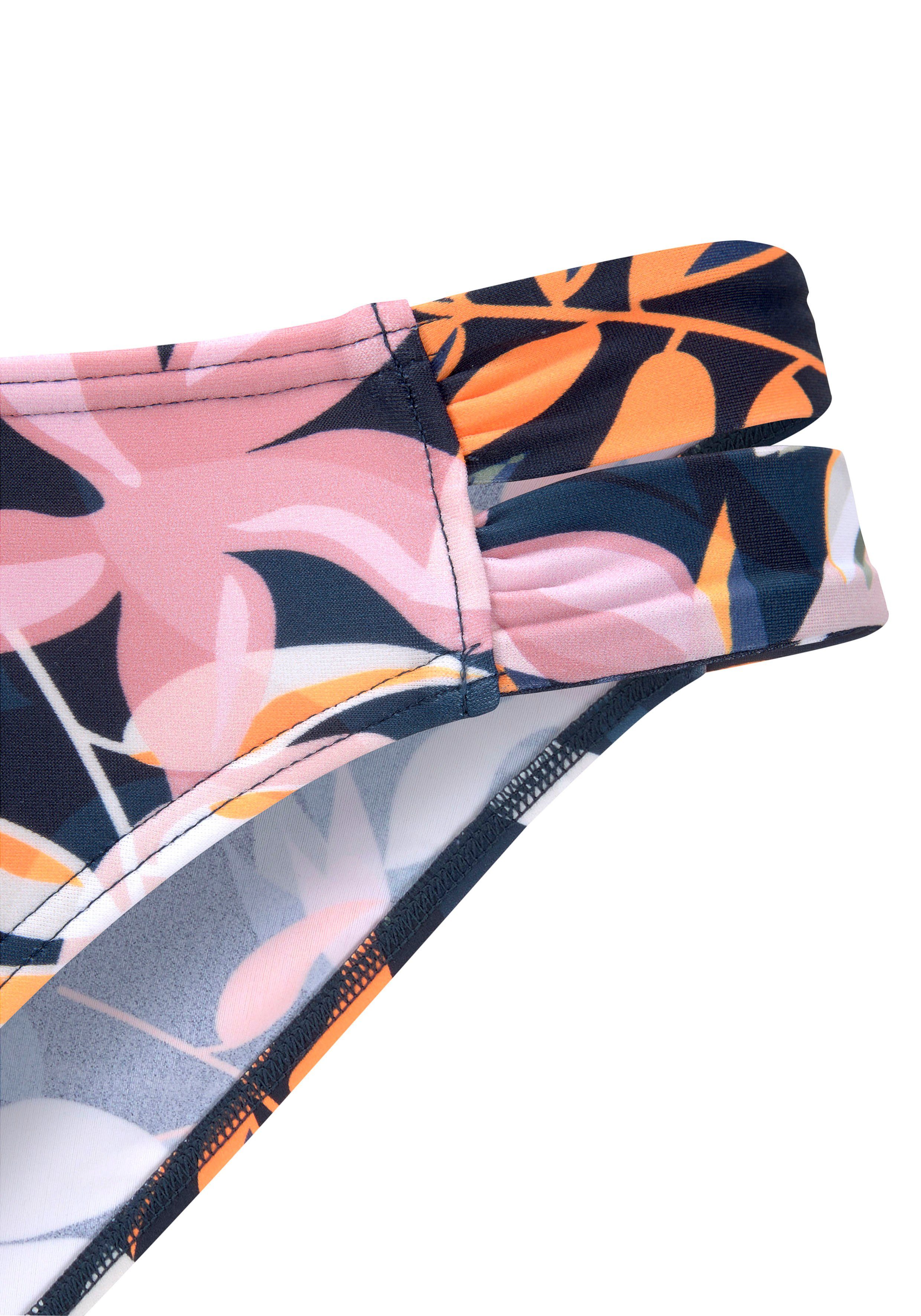 active by Lascana Bikinibroekje WAVE met bandjes opzij