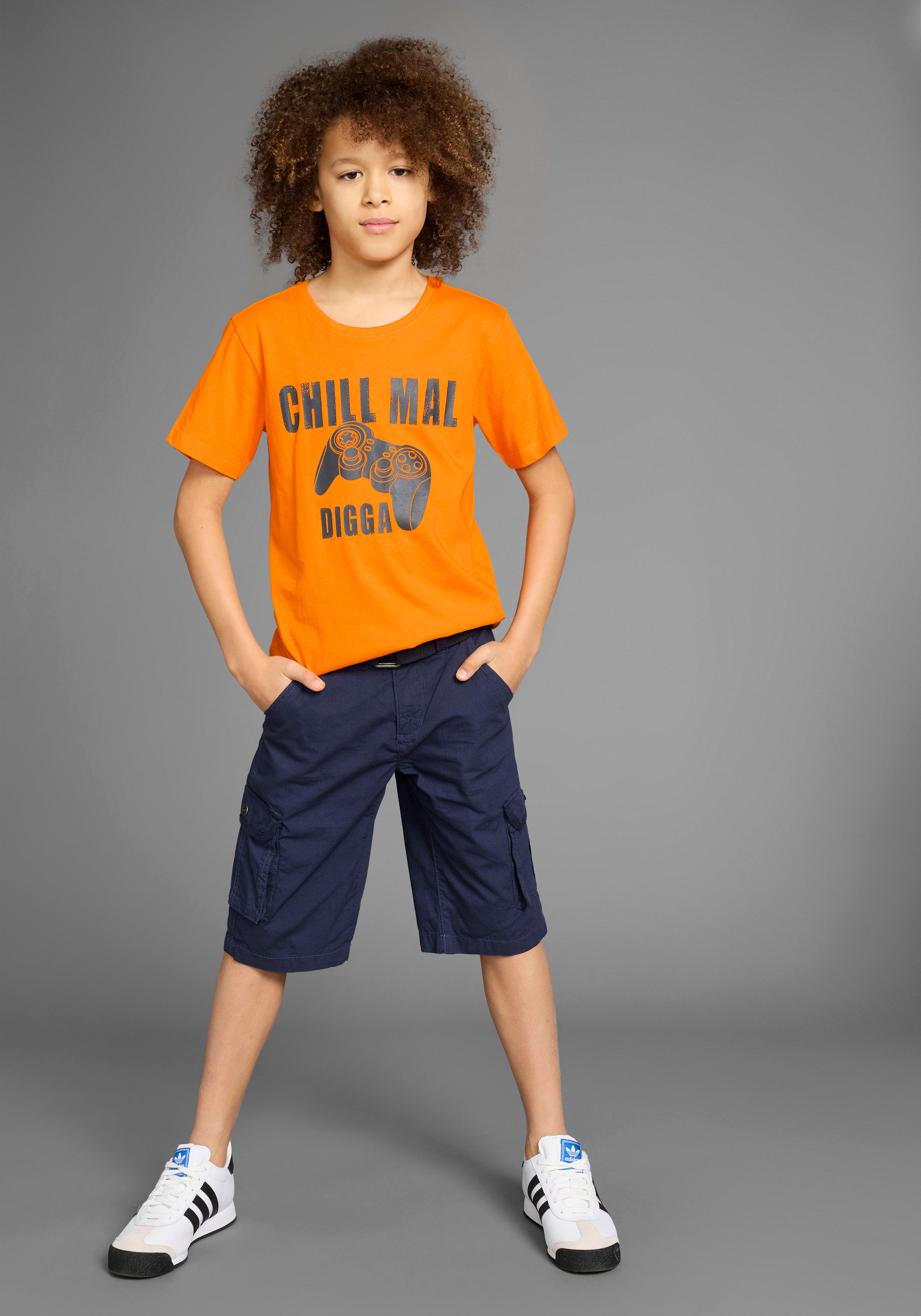 KIDSWORLD T-shirt Met spreuk: CHILL MAL Korte mouwen, basic stijl, met coole teksten, ronde hals