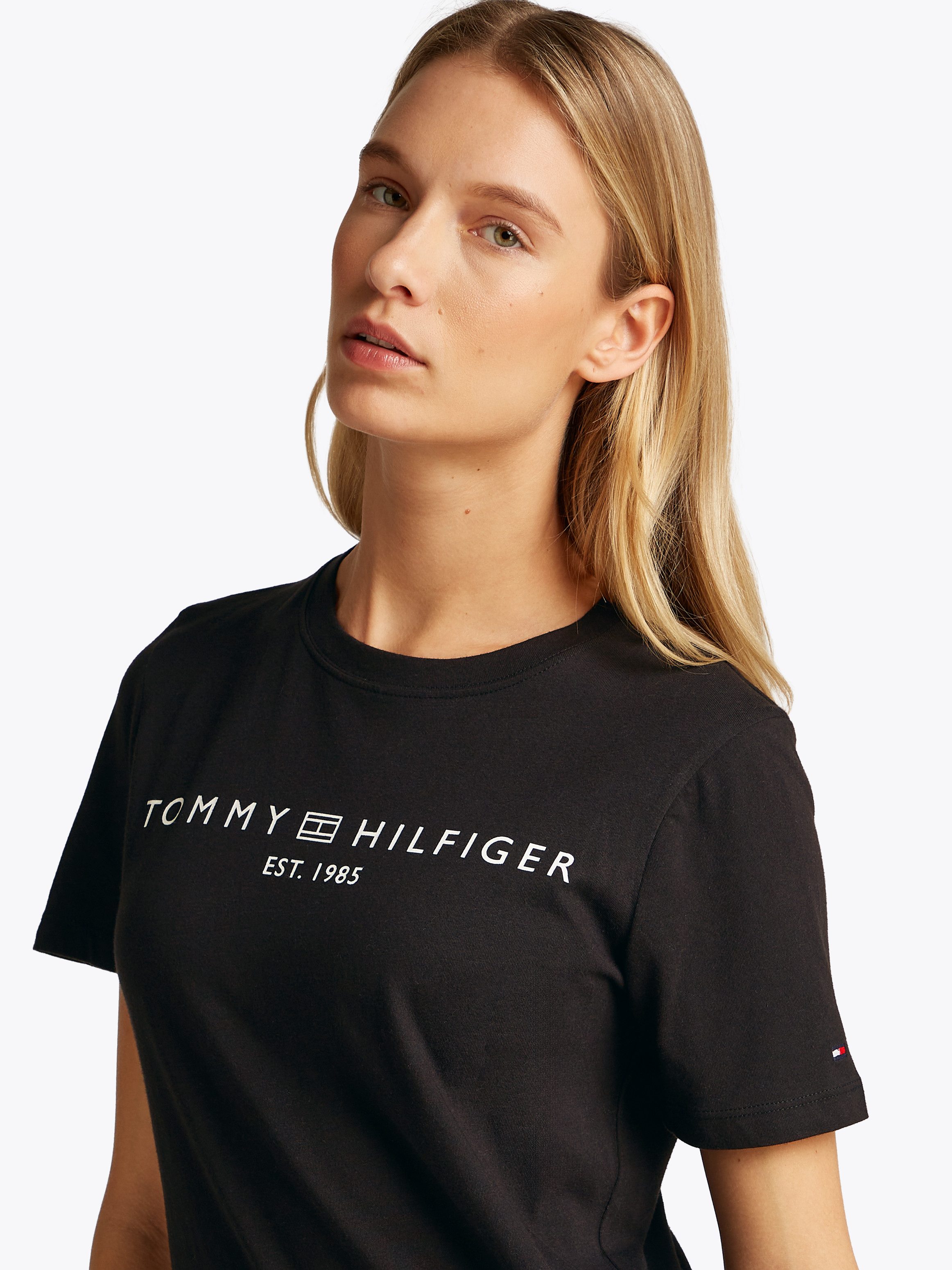 Tommy Hilfiger T-shirt REG CORP LOGO C-NK SS met een logo-opschrift