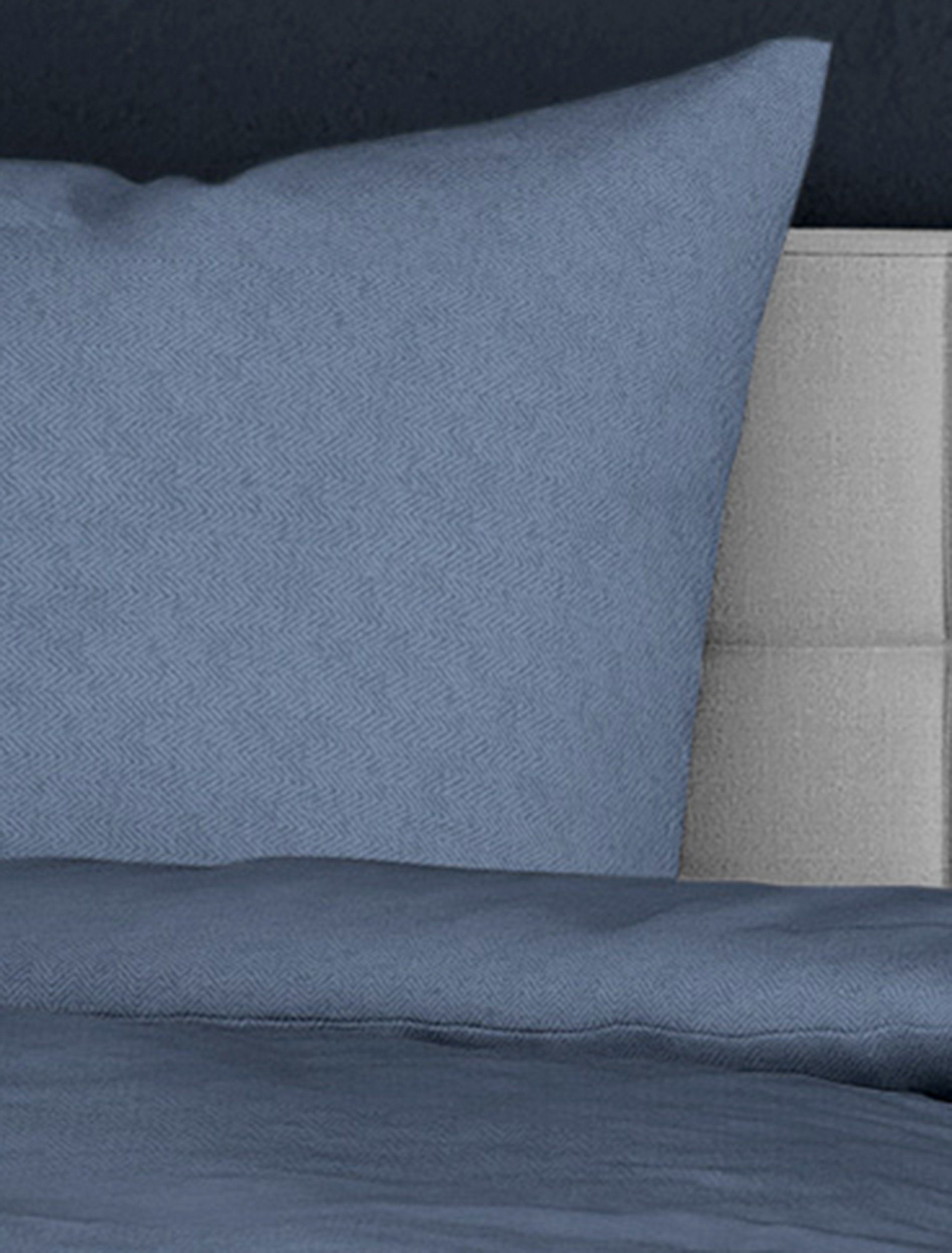 BIERBAUM Overtrekset Senci in 135x200 of 155x220 cm Uni look met fijn visgraatmotief, gemakkelijk in onderhoud, 100% katoen (2-delig)