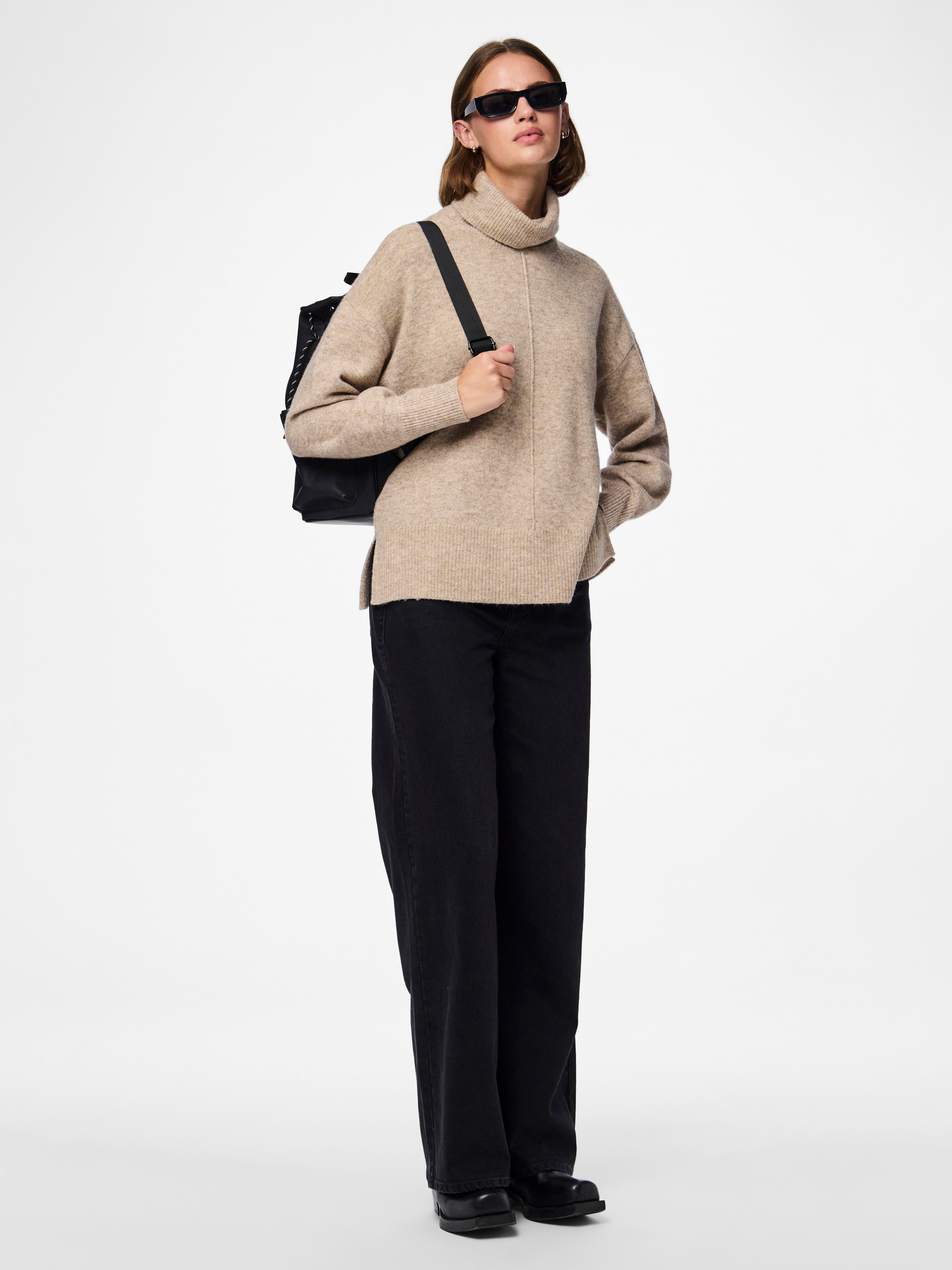 pieces Coltrui PCMALOU LS ROLLNECK KNIT NOOS BC