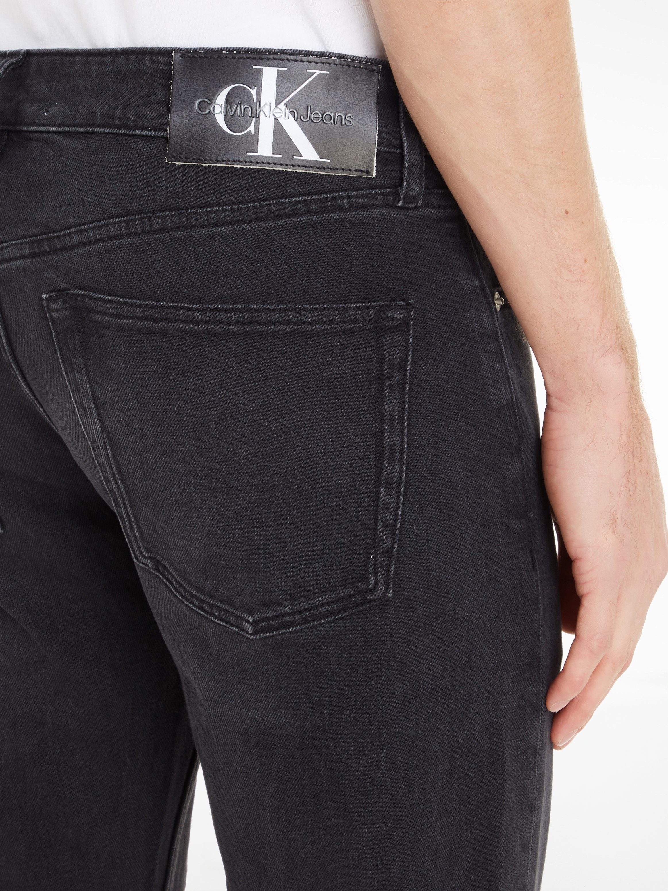Calvin Klein Slim fit jeans SLIM TAPER met merklabel