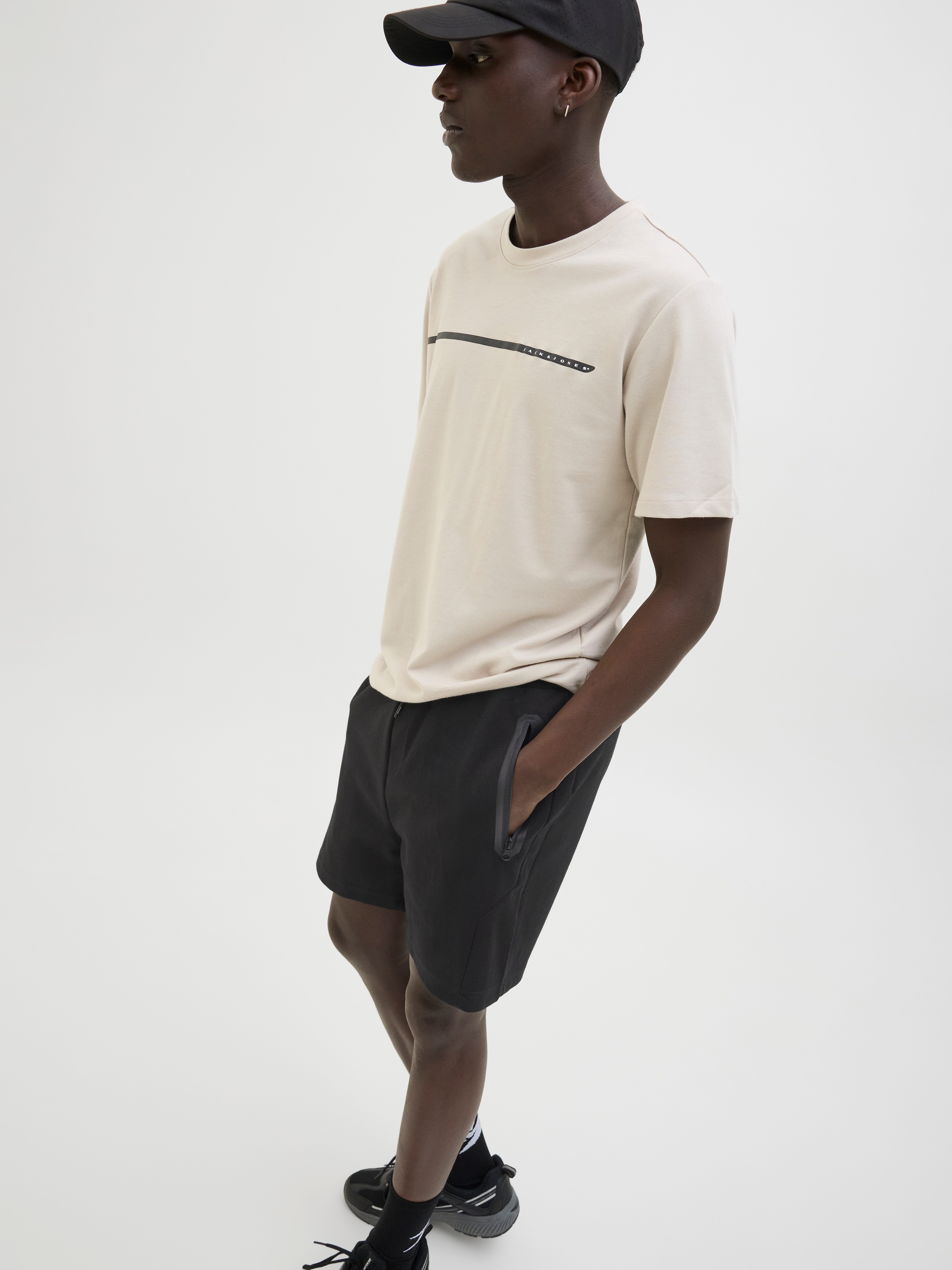 Jack & Jones Relaxshorts JPSTGORDON FUSION SWEAT SHORTS SRT SN