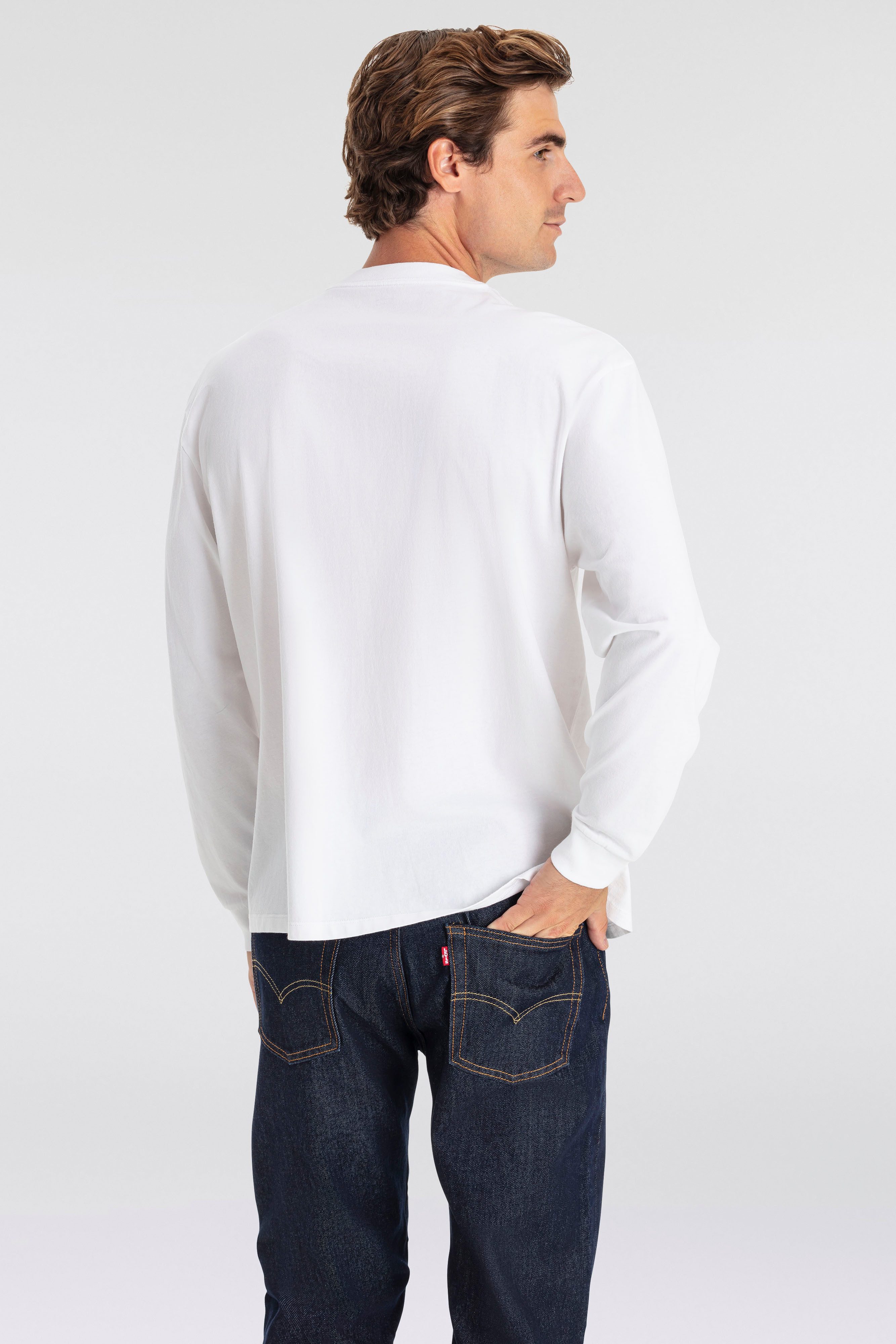 Levi's® Shirt met lange mouwen LS CLASSIC RELAXED TEE met letterprint/borduring op de borst