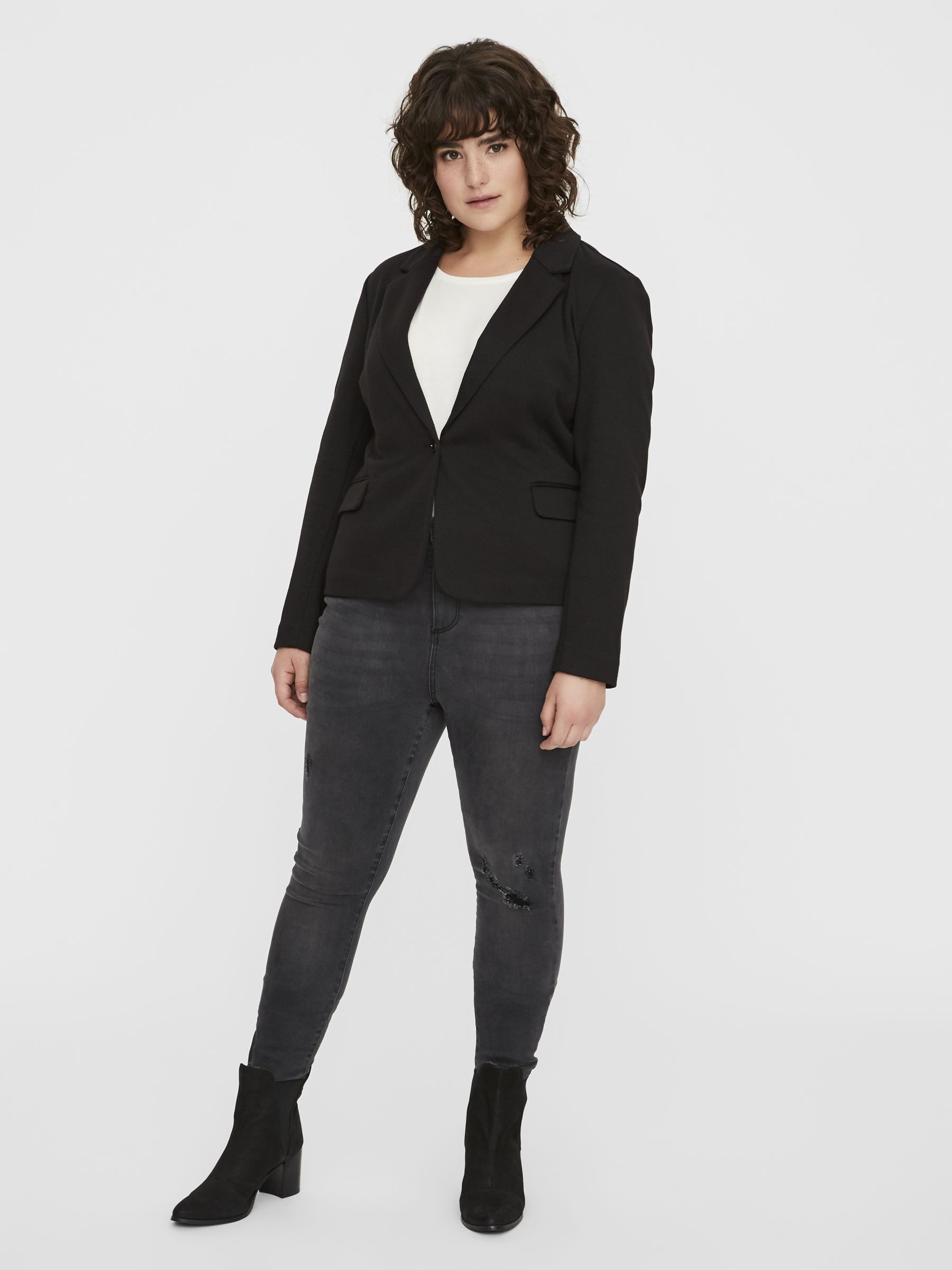 Vero Moda Curve Sweatblazer VMJULIA LS BLAZER NOOS CURVE