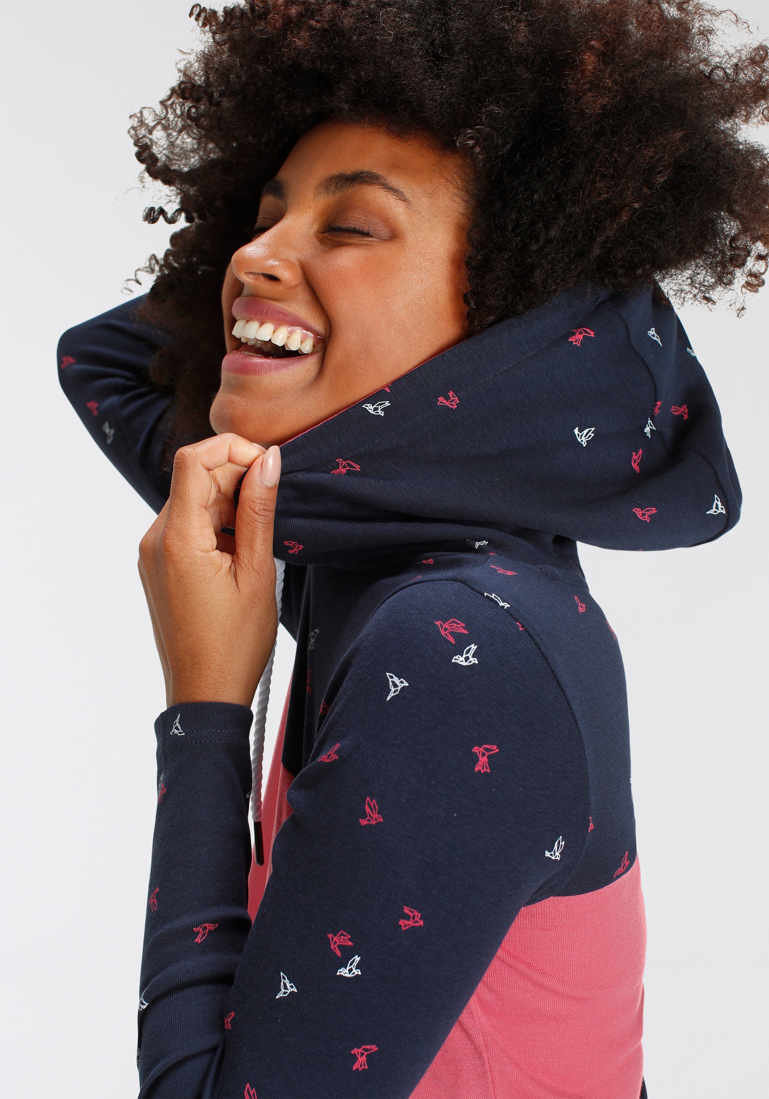 KangaROOS Capuchonshirt Lange mouwen, heupbedekkende snit, colourblocking-look