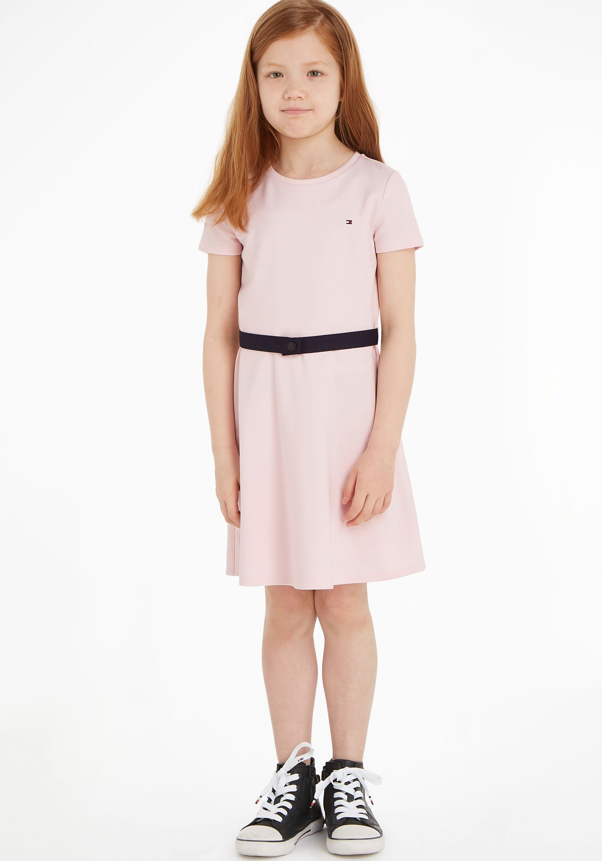 Tommy Hilfiger Jerseyjurk ESSENTIAL SKATER DRESS met merklabel op de tailleband