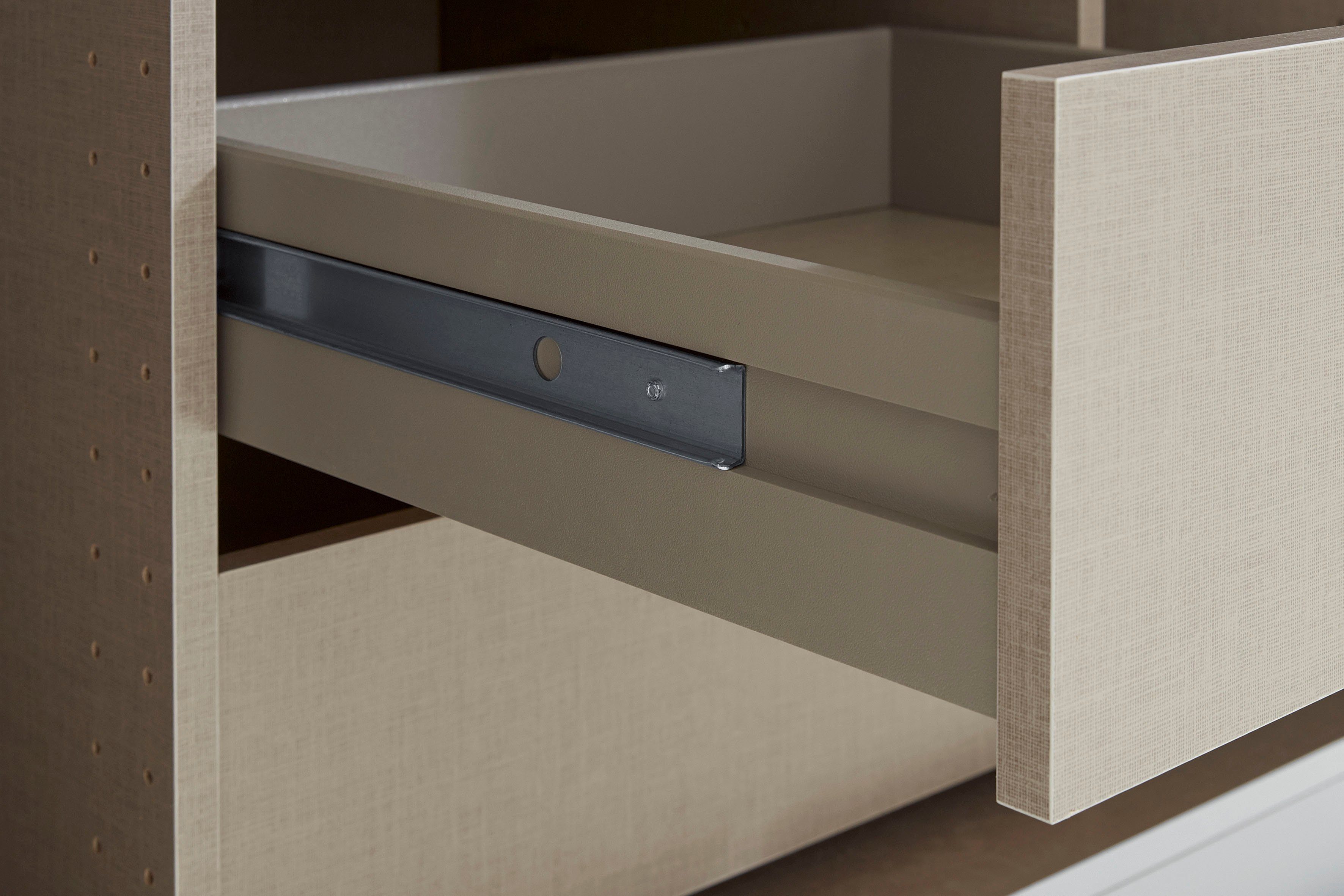 rauch Draaideurkast Kledingkast kast garderobe TOPSELLER OTELI incl. binnenindeling met 3 binnenlades extra planken optioneel met spiegel made in germany