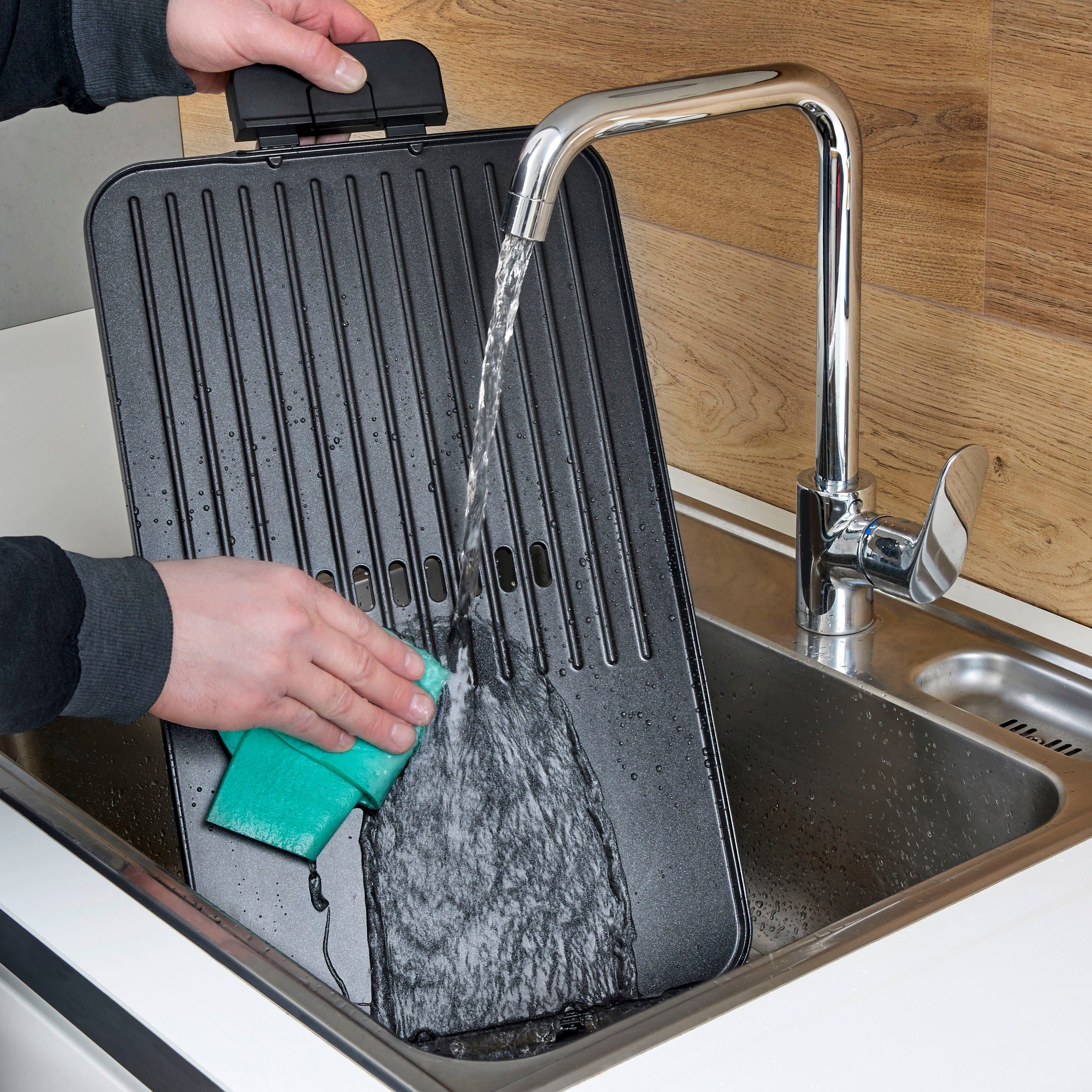 Severin Tafelgrill Plancha, PG 8564 Na enkele minuten kan het grillplezier beginnen