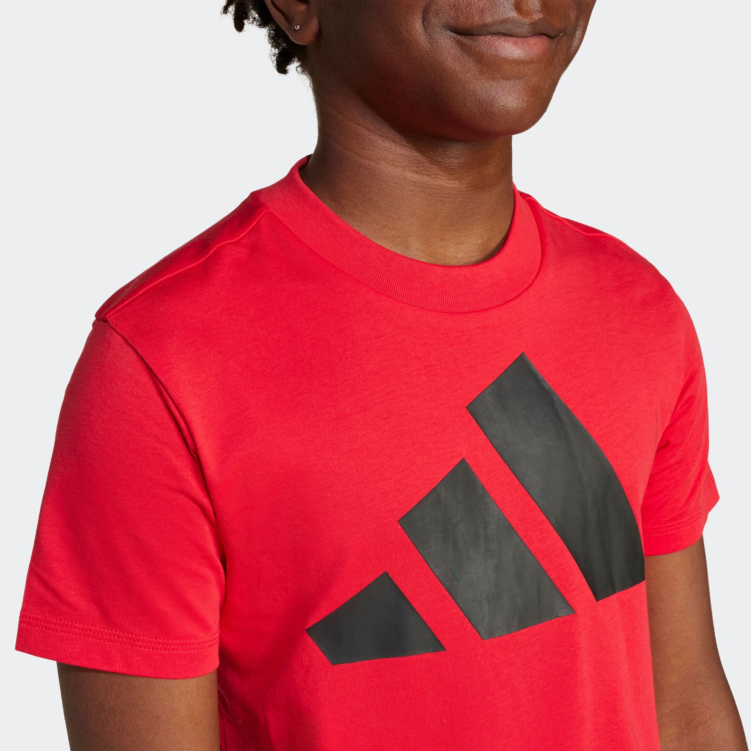 adidas Sportswear T-shirt J BL TEE 160