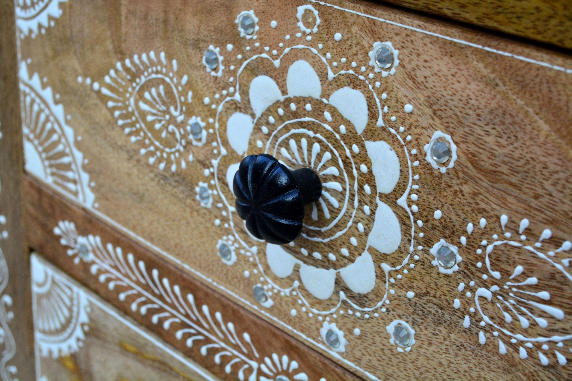 Home affaire Kast Gullaba Hand beschilderd