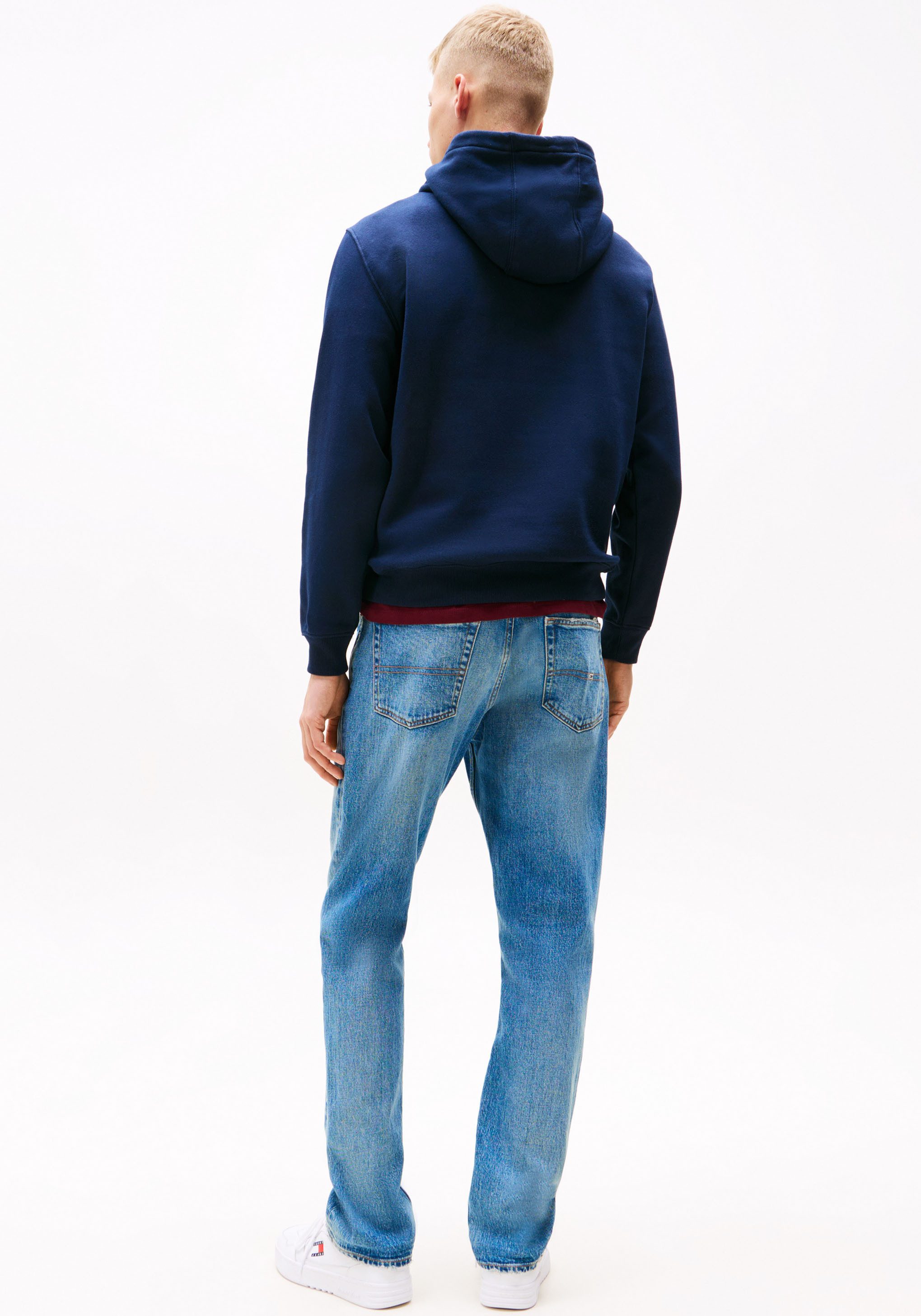 TOMMY JEANS Sweatshirt TJM REG S FLAG HOODIE met geborduurd merklogo op borsthoogte