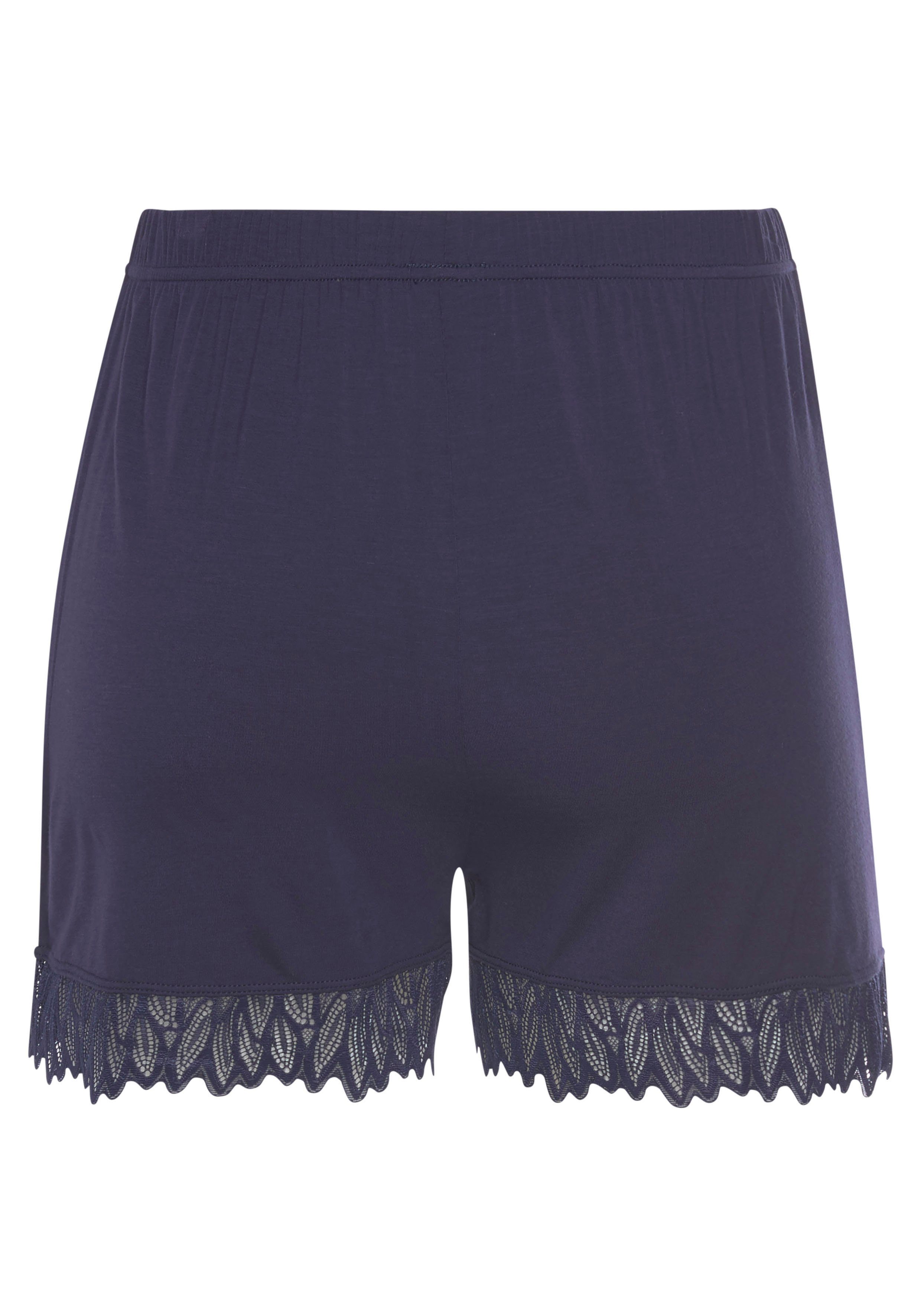 Lascana Pyjamashort met kanten details