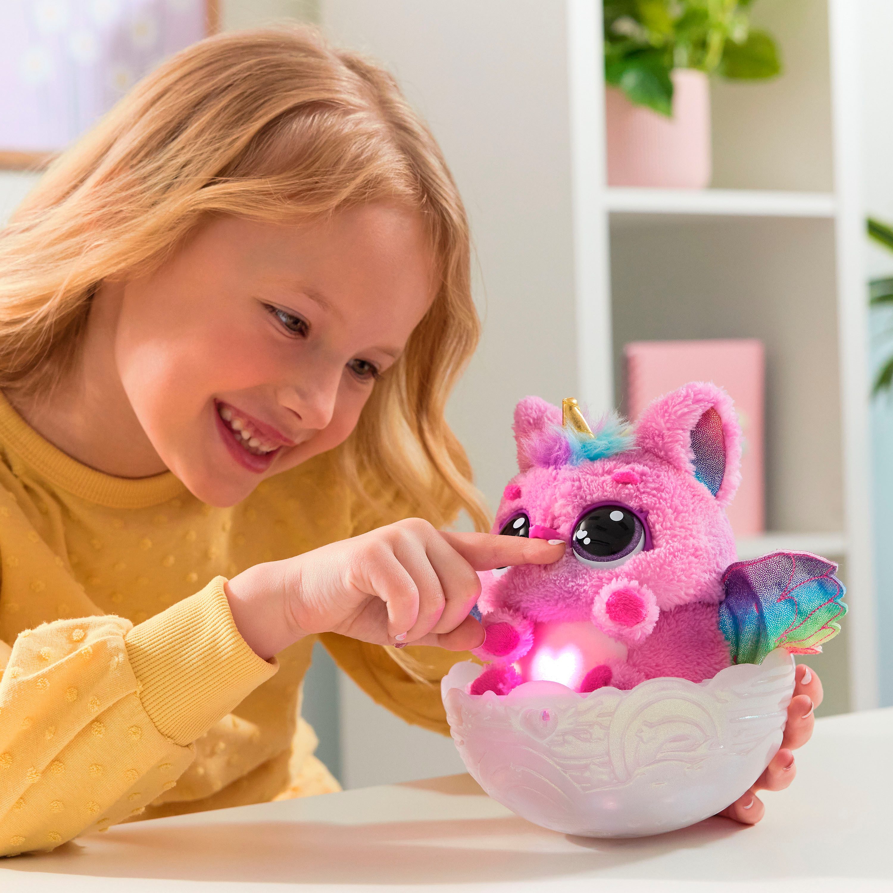 Spin Master Speelfiguur Hatchimals Alive Mystery Ei Pufficorn