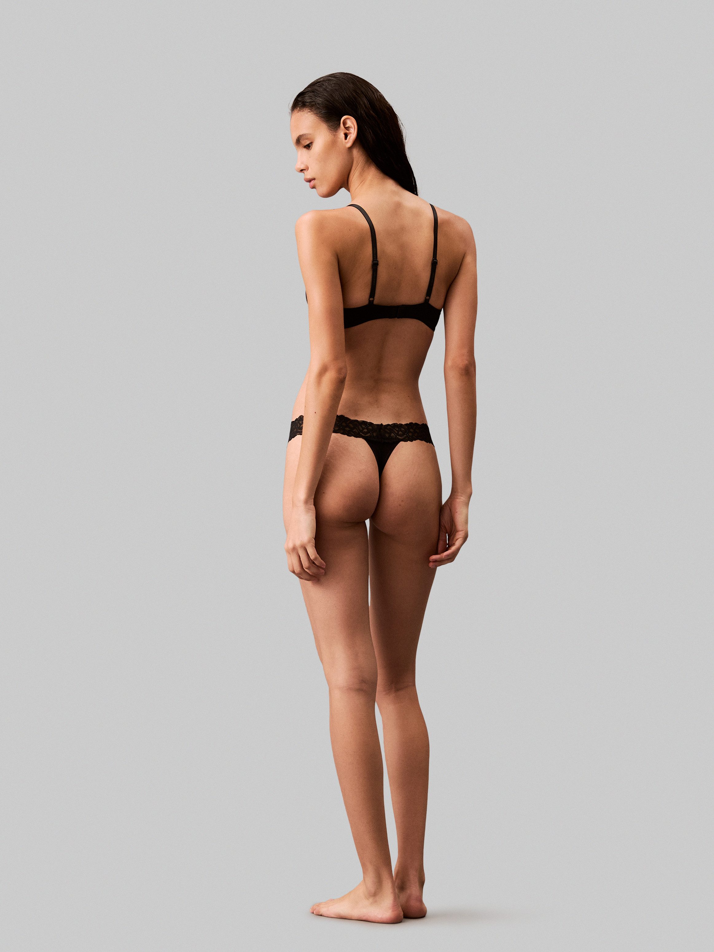Calvin Klein Stringtanga THONG met kant op de band