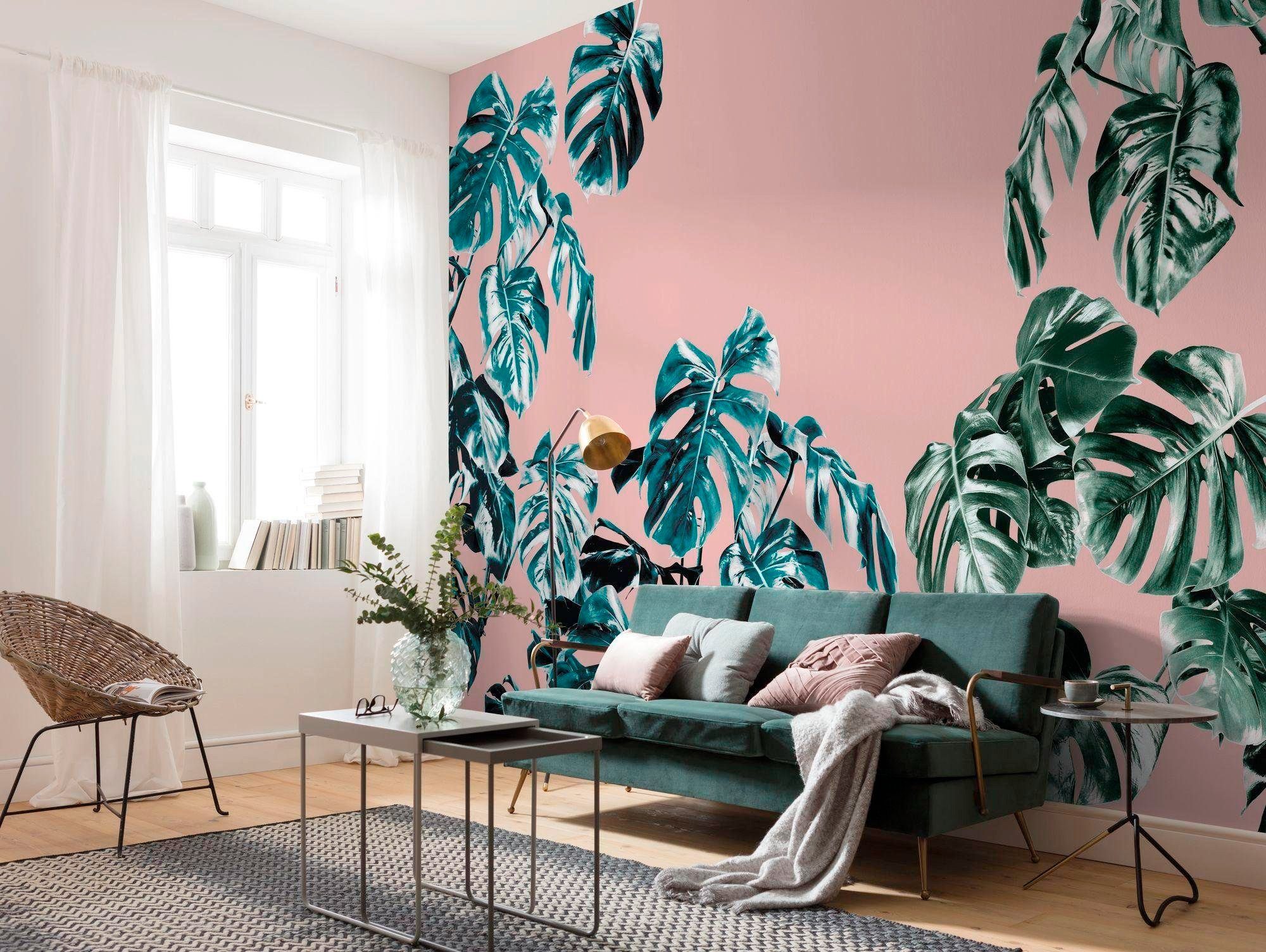 Komar Vliesbehang Digitale print vlies - Monstera Rosé - Afmeting 400 x 250 cm (1 stuk)