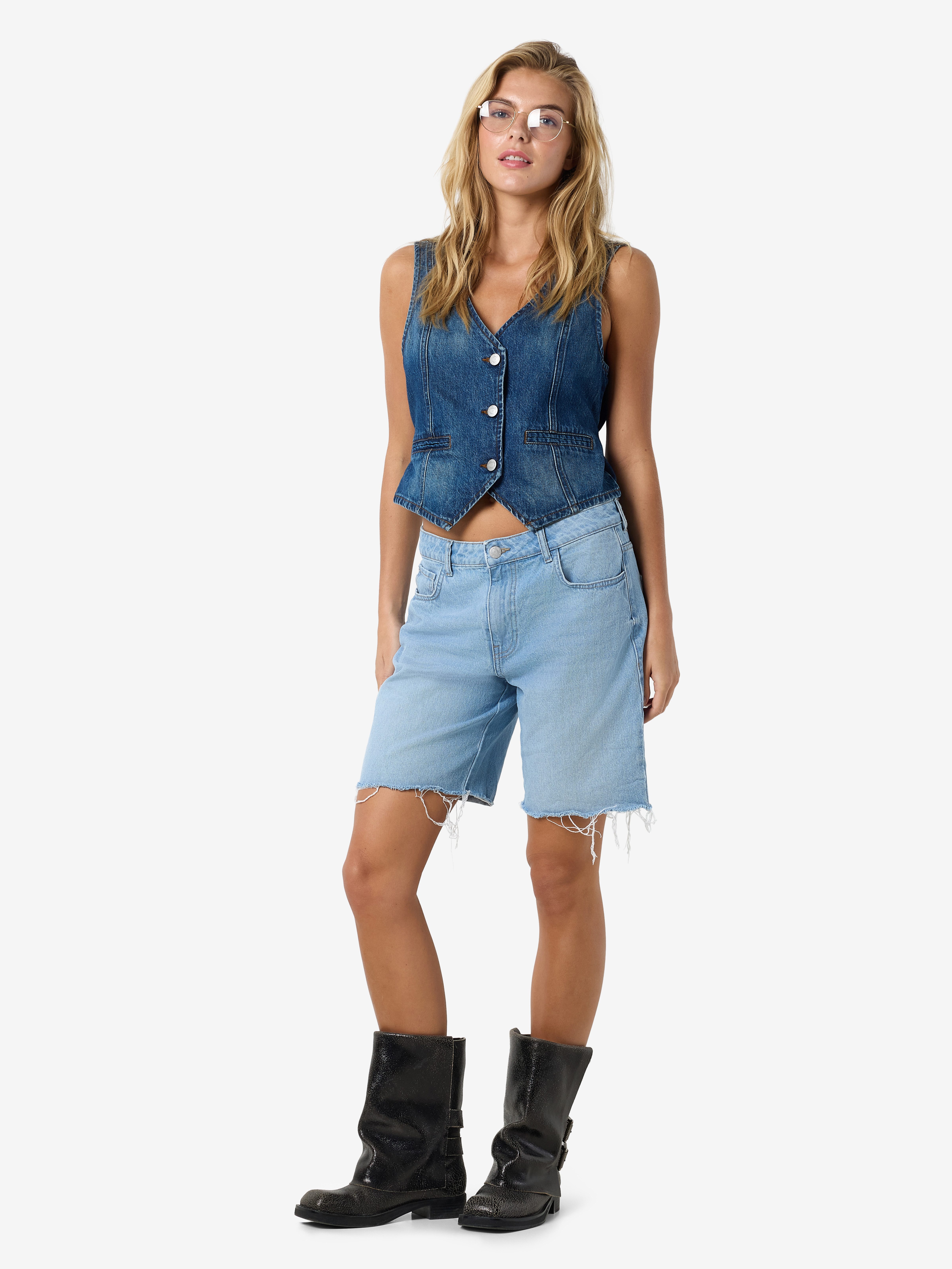 Noisy may Jeansshort NMHOLLA NW LOOSE SHORT AZ425LB NOOS