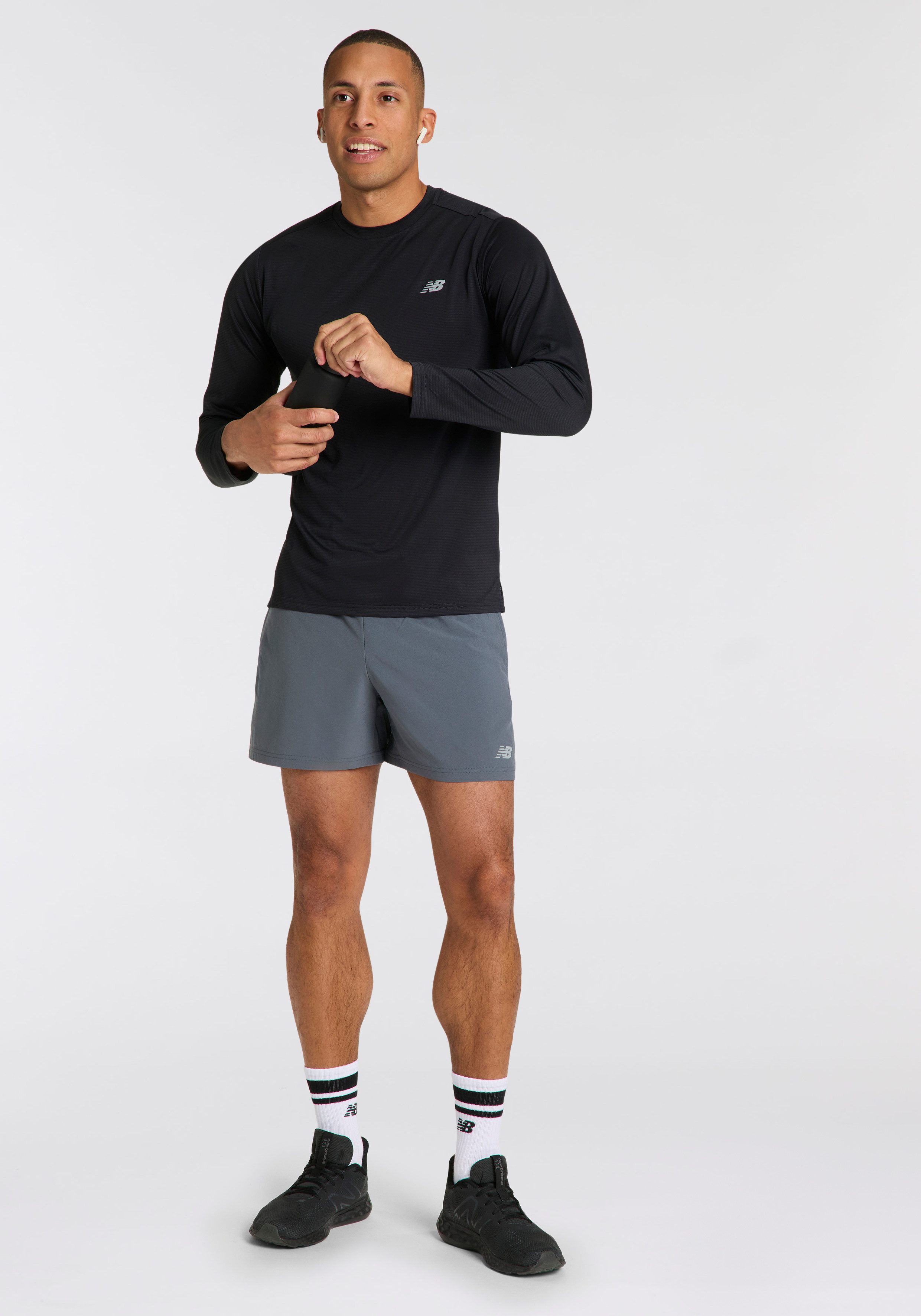 New Balance Runningshirt Sport Essentialsongleeve NB NAVY