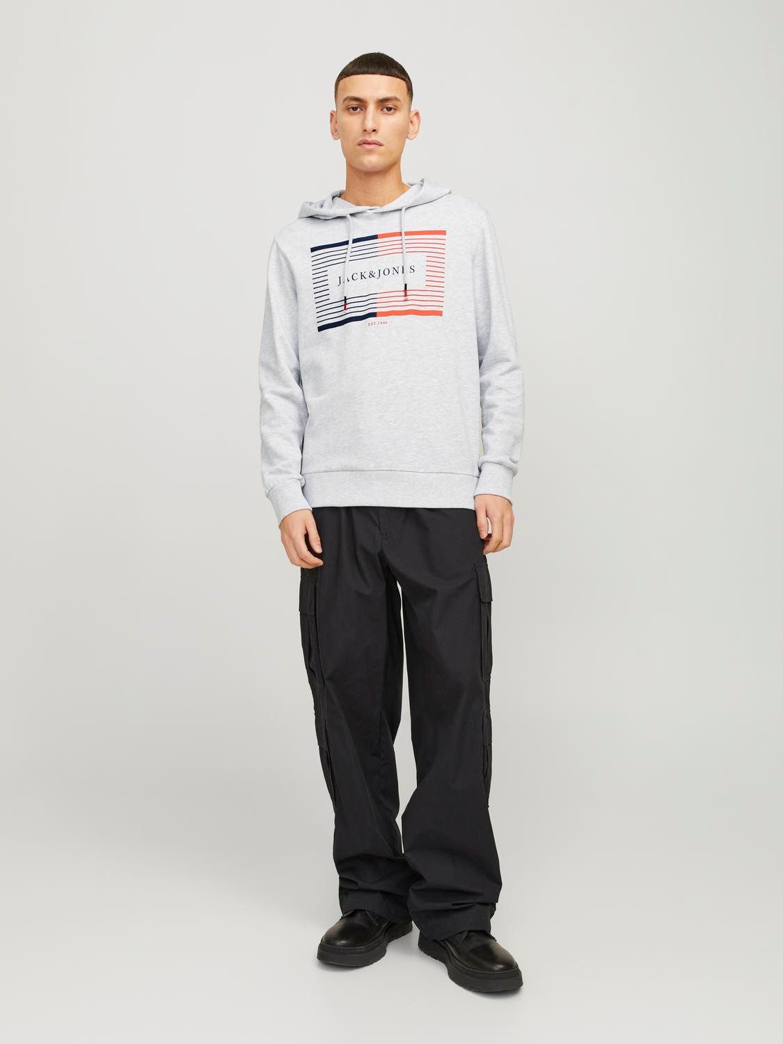Jack & Jones Hoodie JJCYRUS SWEAT HOOD: Komfortable Baumwollmischung mit coolem Gummidruck (Casual hoodie: basic snit & levendige print)