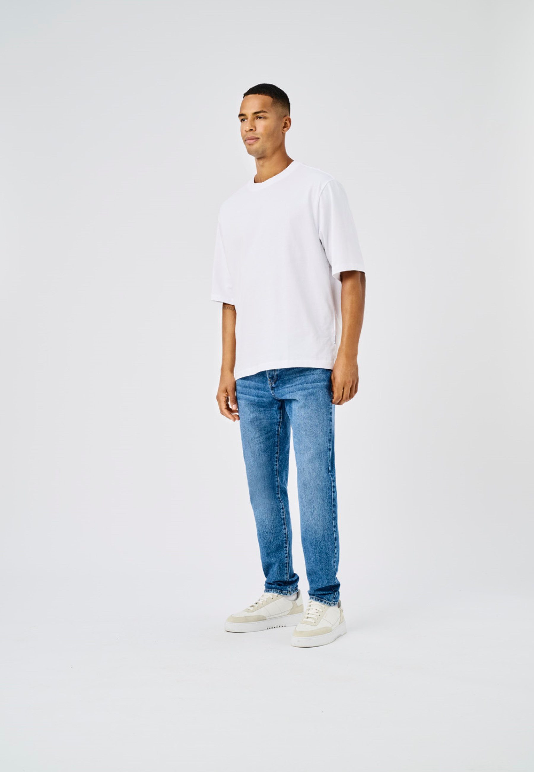 ONLY & SONS Tapered jeans ONSYOKE TAPERED MB 9360 DOT DNM NOOS
