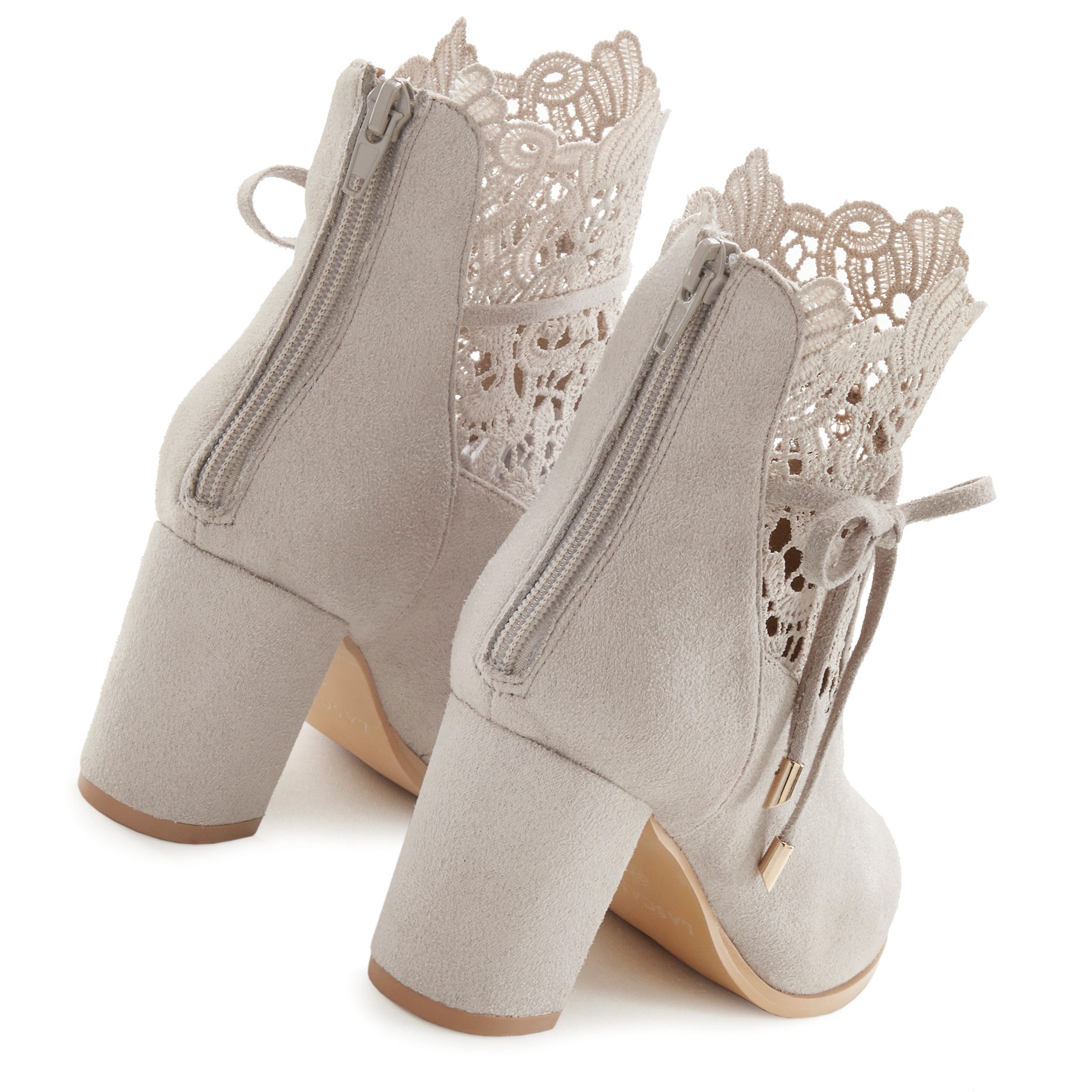 Lascana Highheel-laarsjes met modieuze punt en comfortabele blokhak, enkellaars, laars