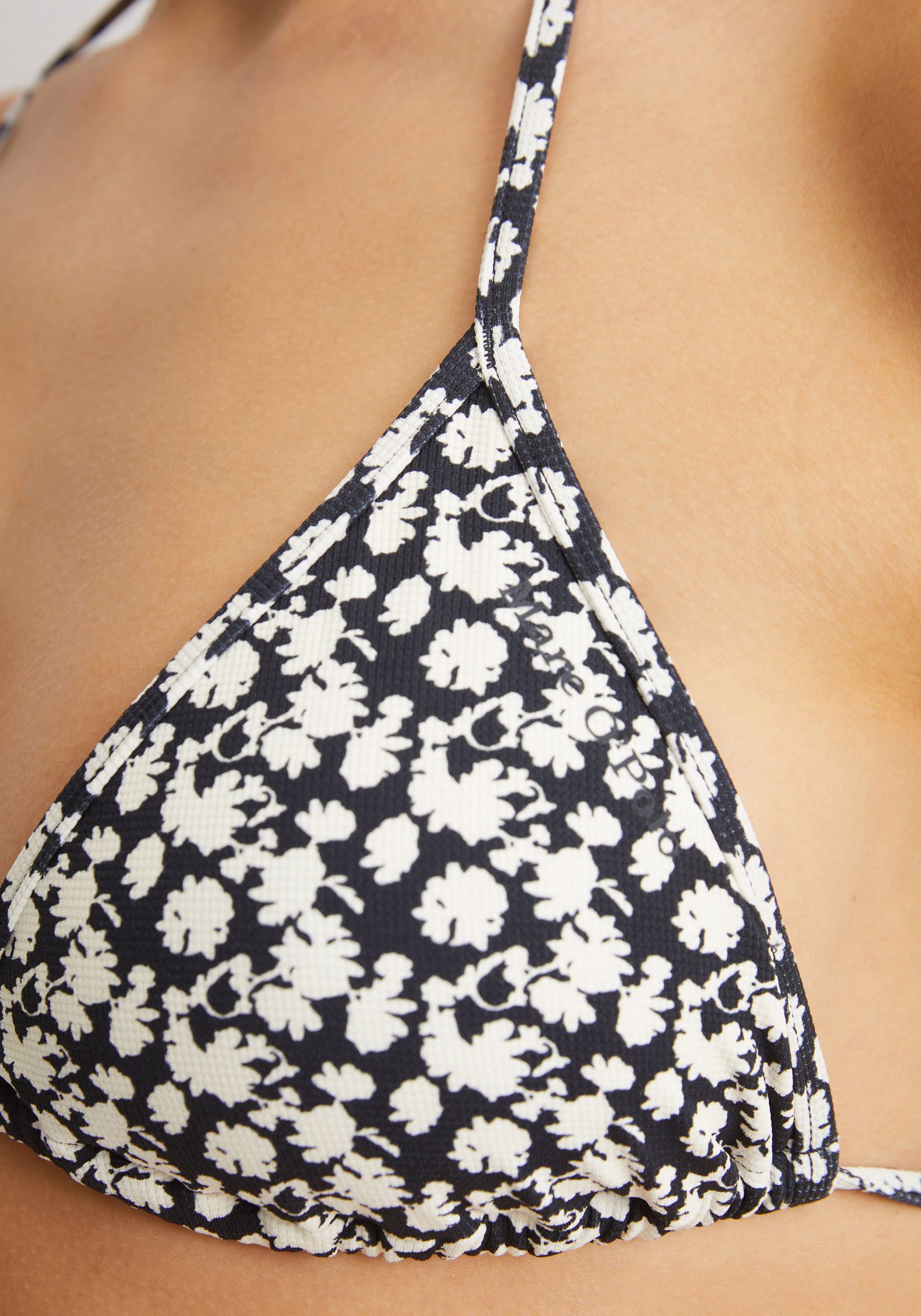 Marc O'Polo Triangel-bikinitop Millefleur met romantisch bloemenontwerp