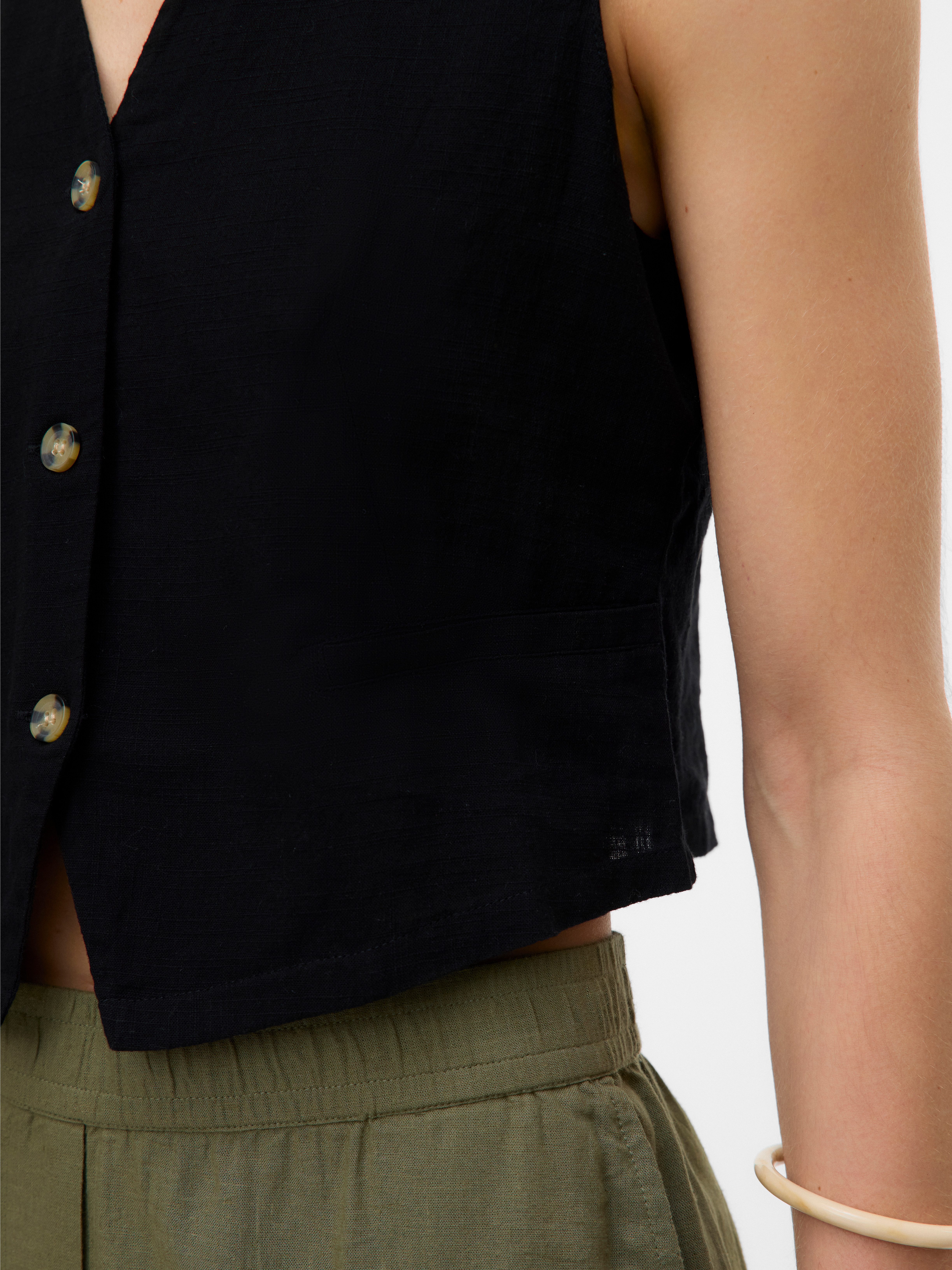 Vero Moda Korte bodywarmer VMCAIA SL VEST WVN NOOS